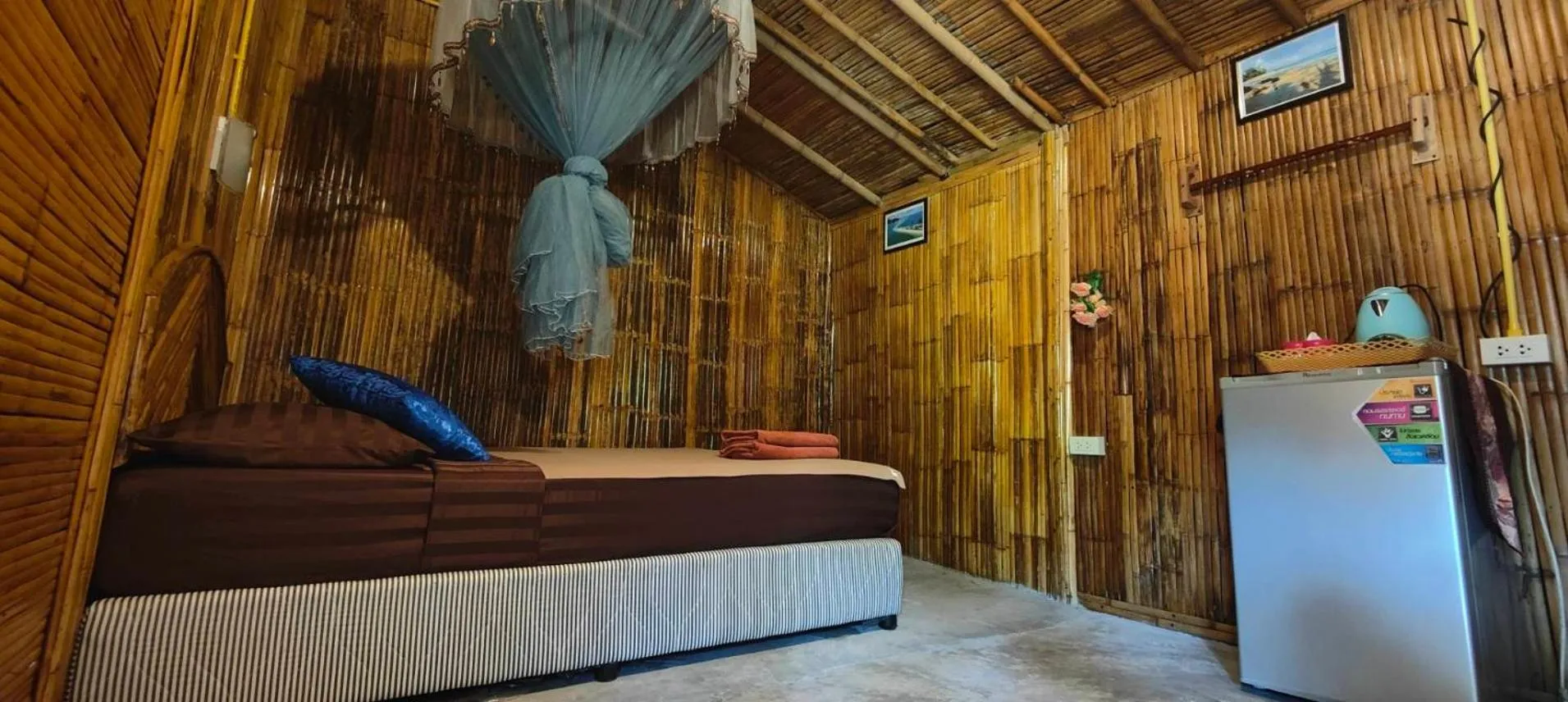 Bed in Chom Dao Resort