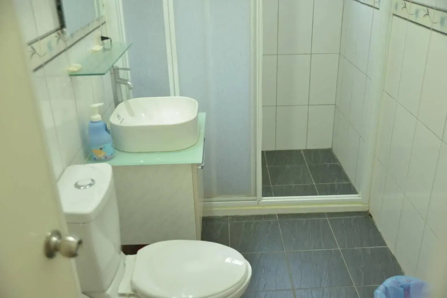 Quadruple Room with Shared Bathroom in 背包客棧Backpackers Hostel Quadruple Room with Shared Bathroom in 背包客棧Backpackers Hostel