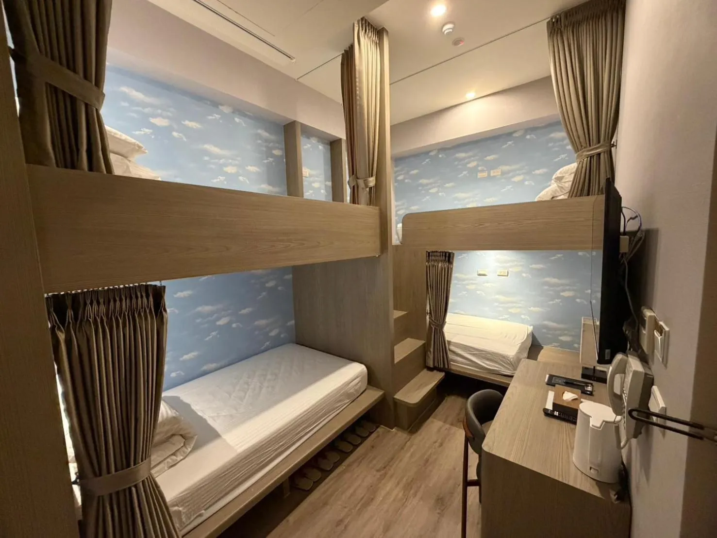 Bed in Hangkhau Hotel