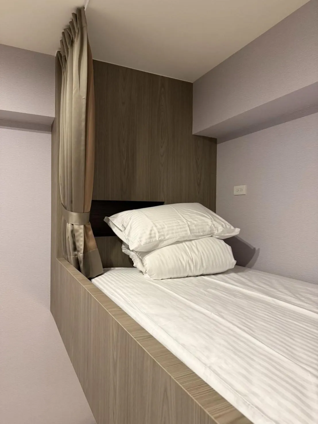 Bed in Hangkhau Hotel