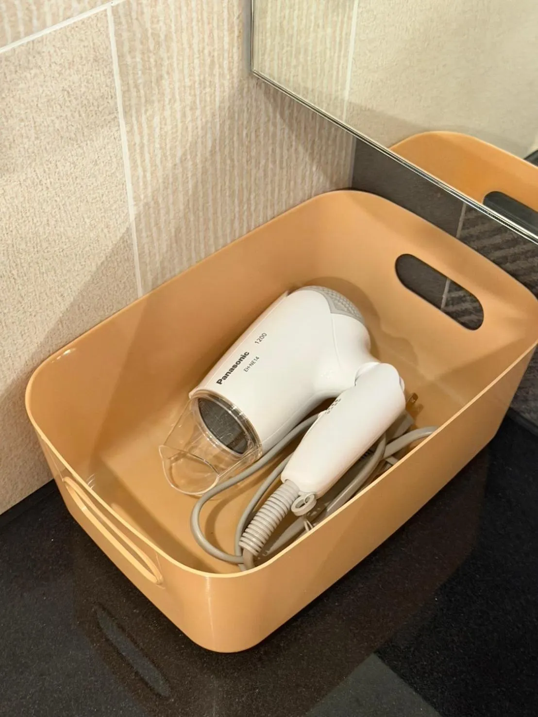 hair dryier in Hangkhau Hotel