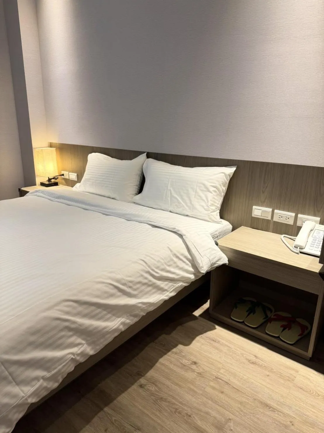 Bed in Hangkhau Hotel