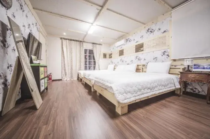 Deluxe Studio in Red Windmill Pension Deluxe Studio in Red Windmill Pension