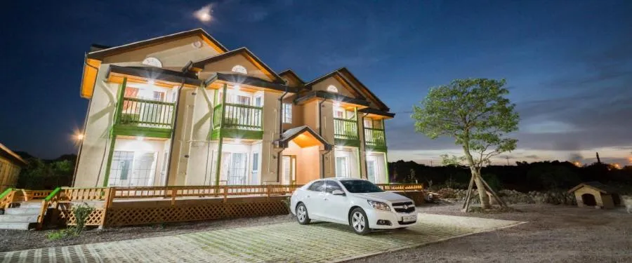 Property building in Red Windmill Pension