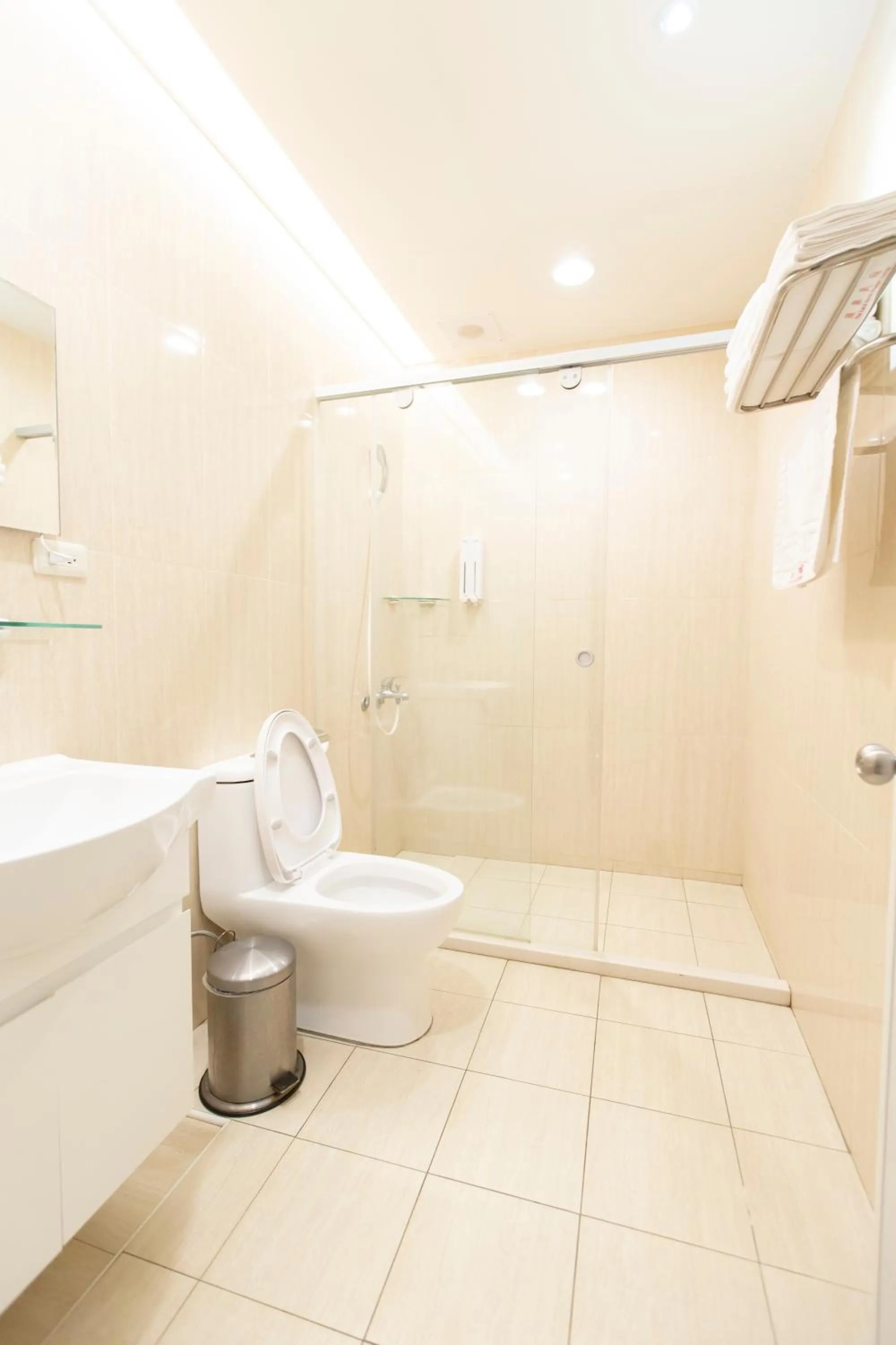 Shower in 龍家民宿 The Laid-back Dragon Lodge