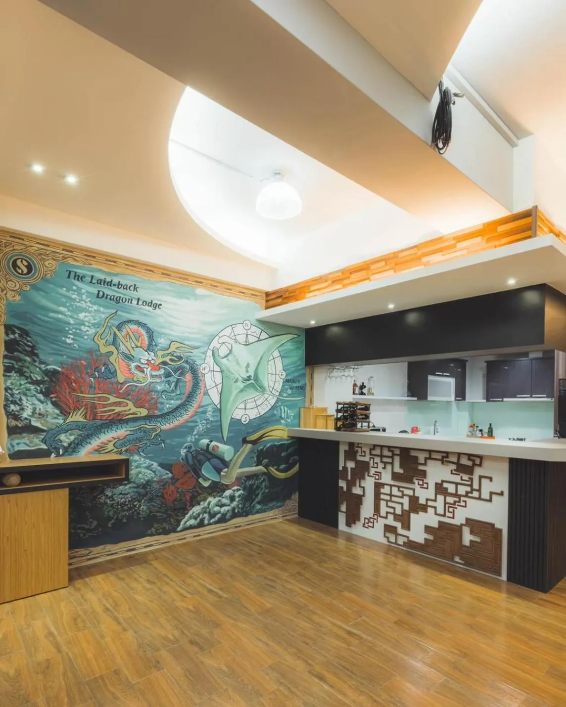 Property logo or sign in 龍家民宿 The Laid-back Dragon Lodge