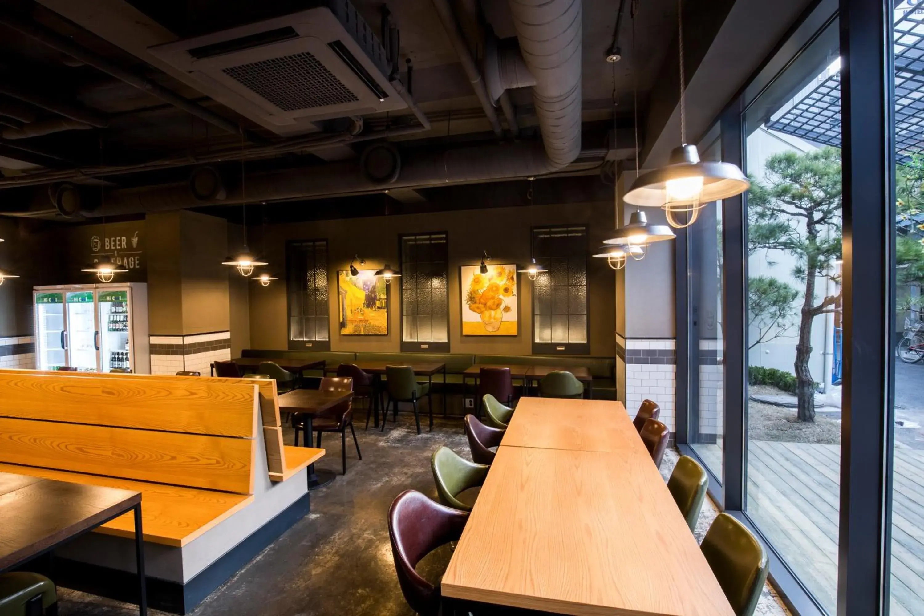 Restaurant/places to eat in Grid Inn Hotel Restaurant/places to eat in Grid Inn Hotel