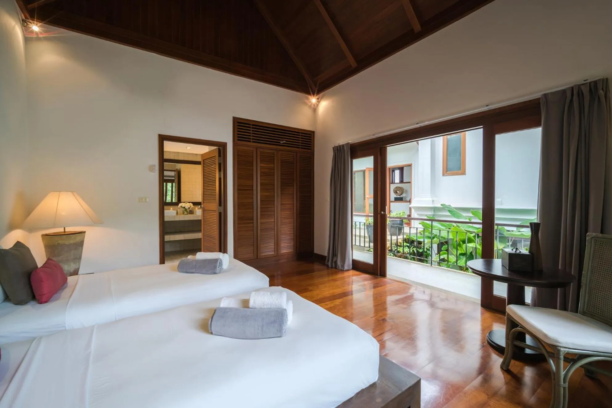 Bedroom, Bed in Vichuda Hills by RESAVA