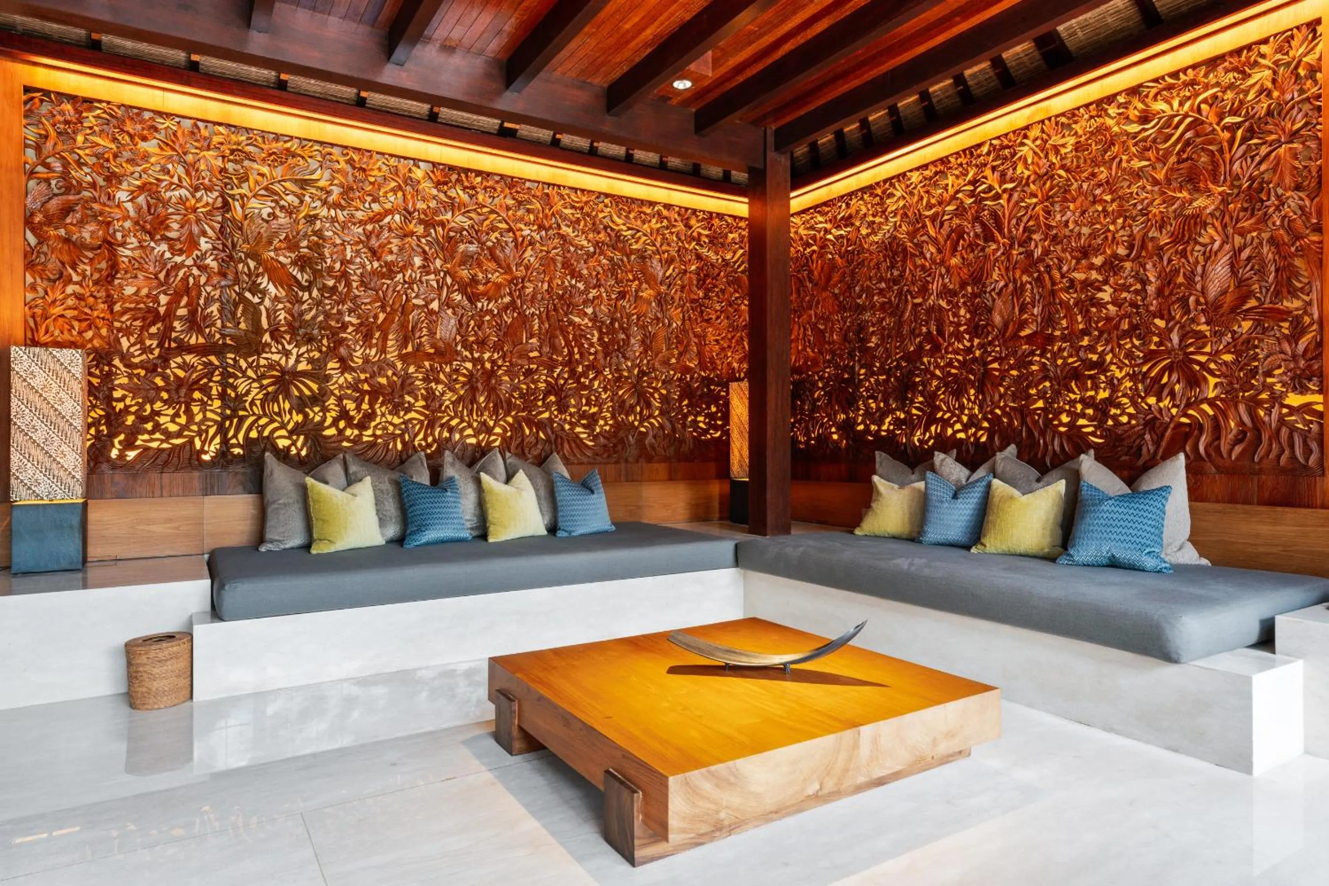 Living room in Hoshinoya Bali