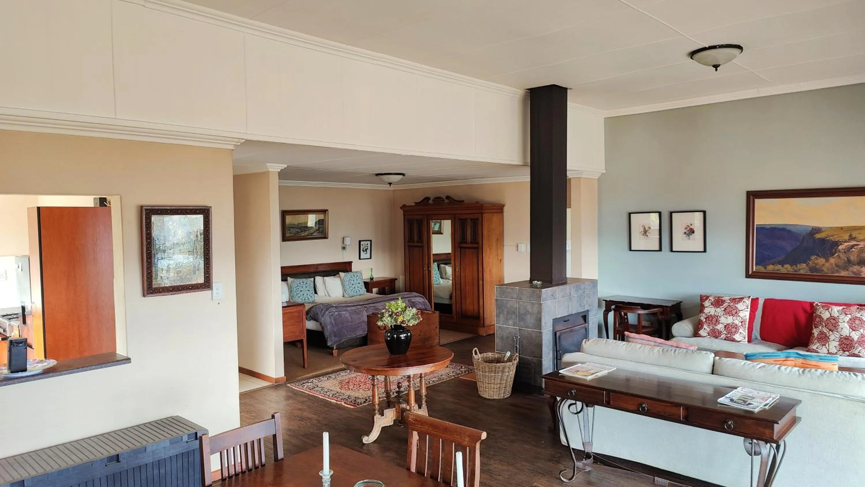 The Edge Mountain Retreat