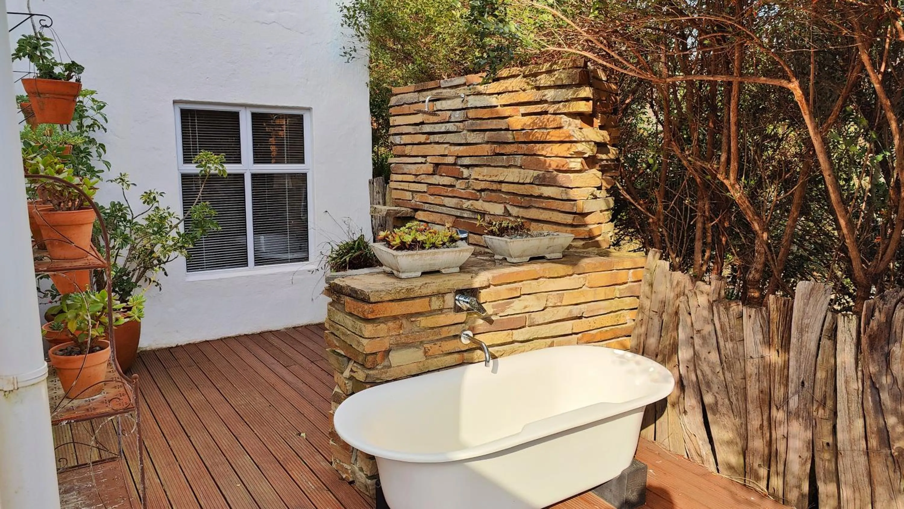 The Edge Mountain Retreat