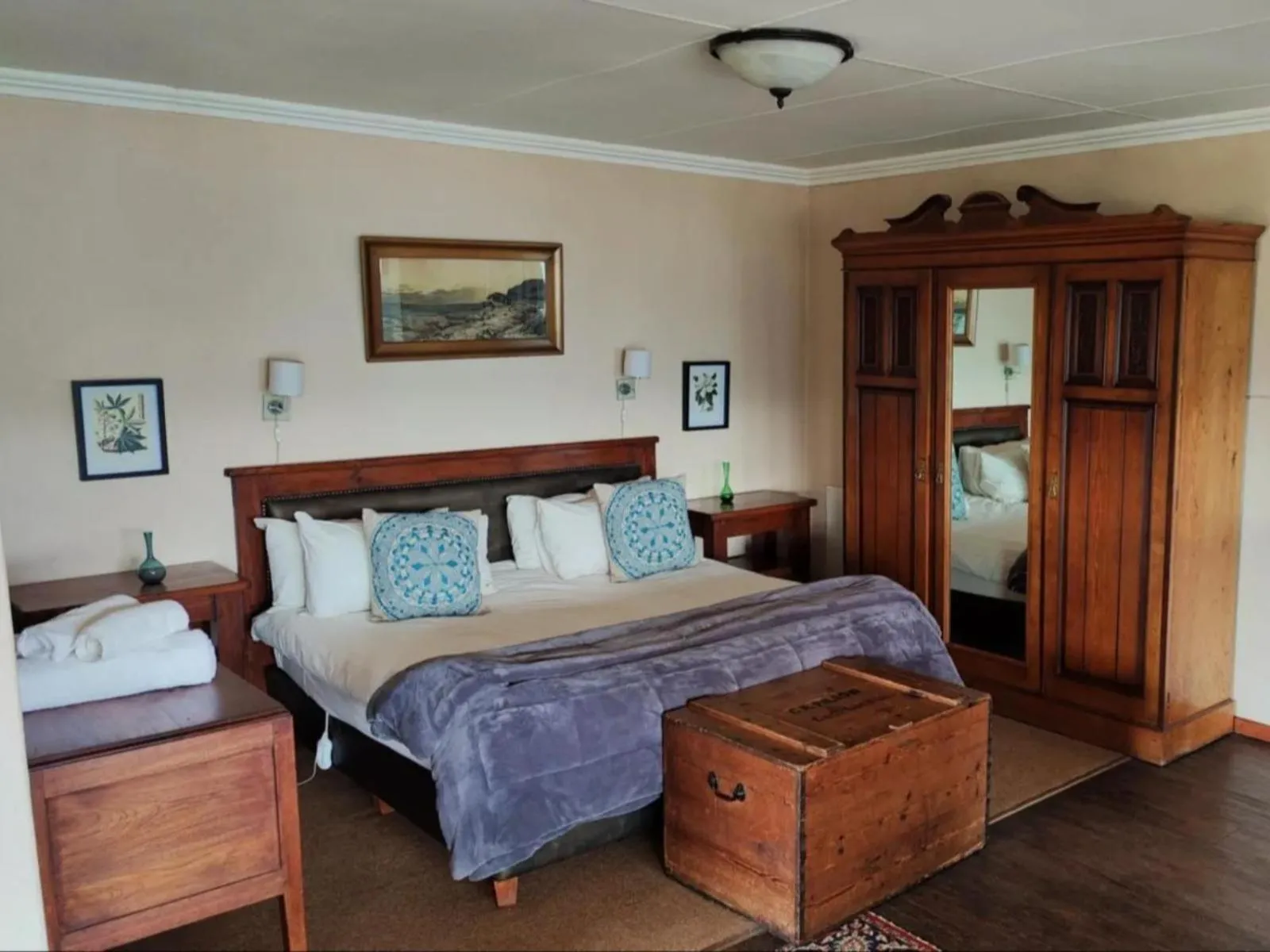 Bed in The Edge Mountain Retreat