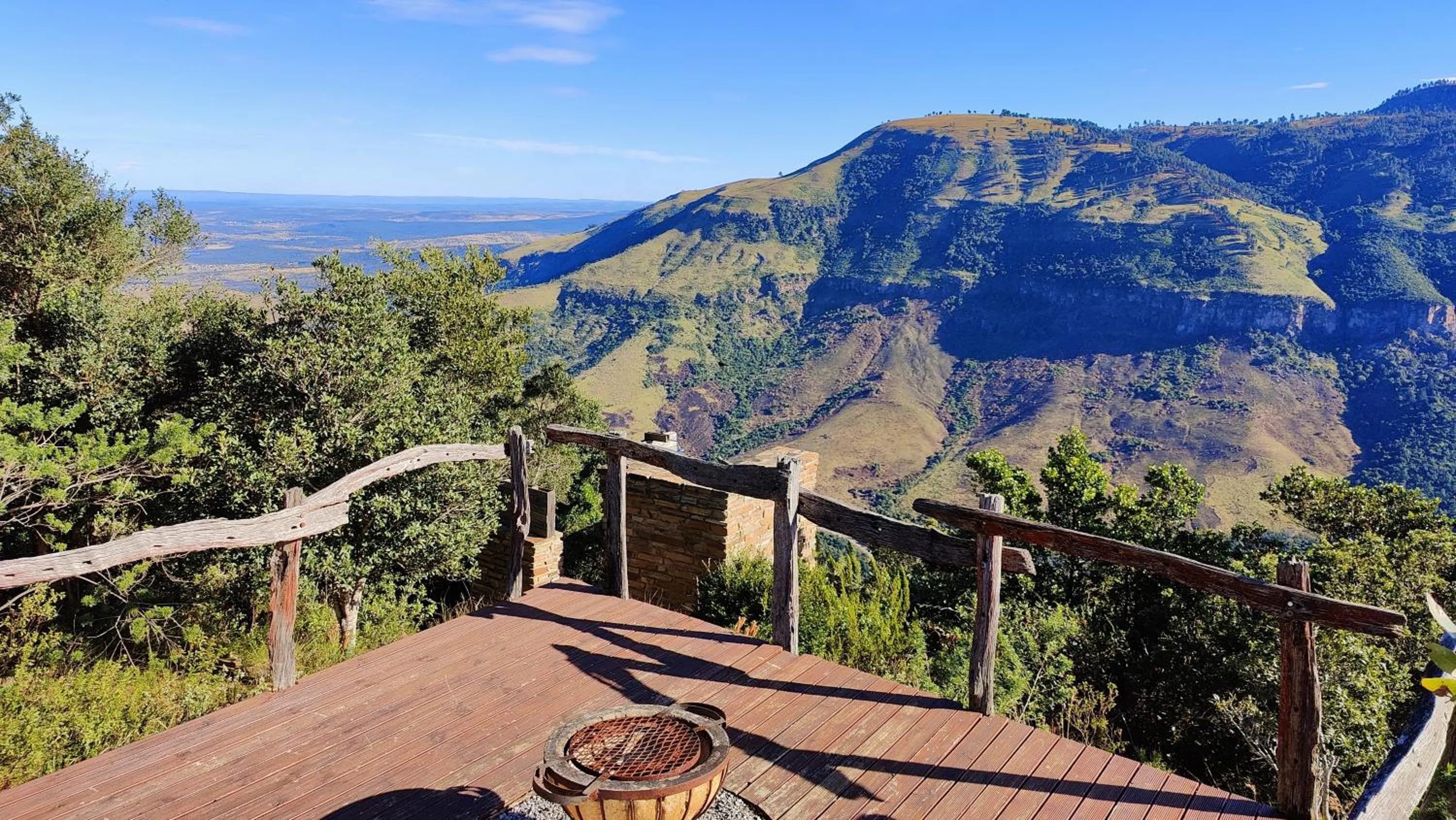 The Edge Mountain Retreat