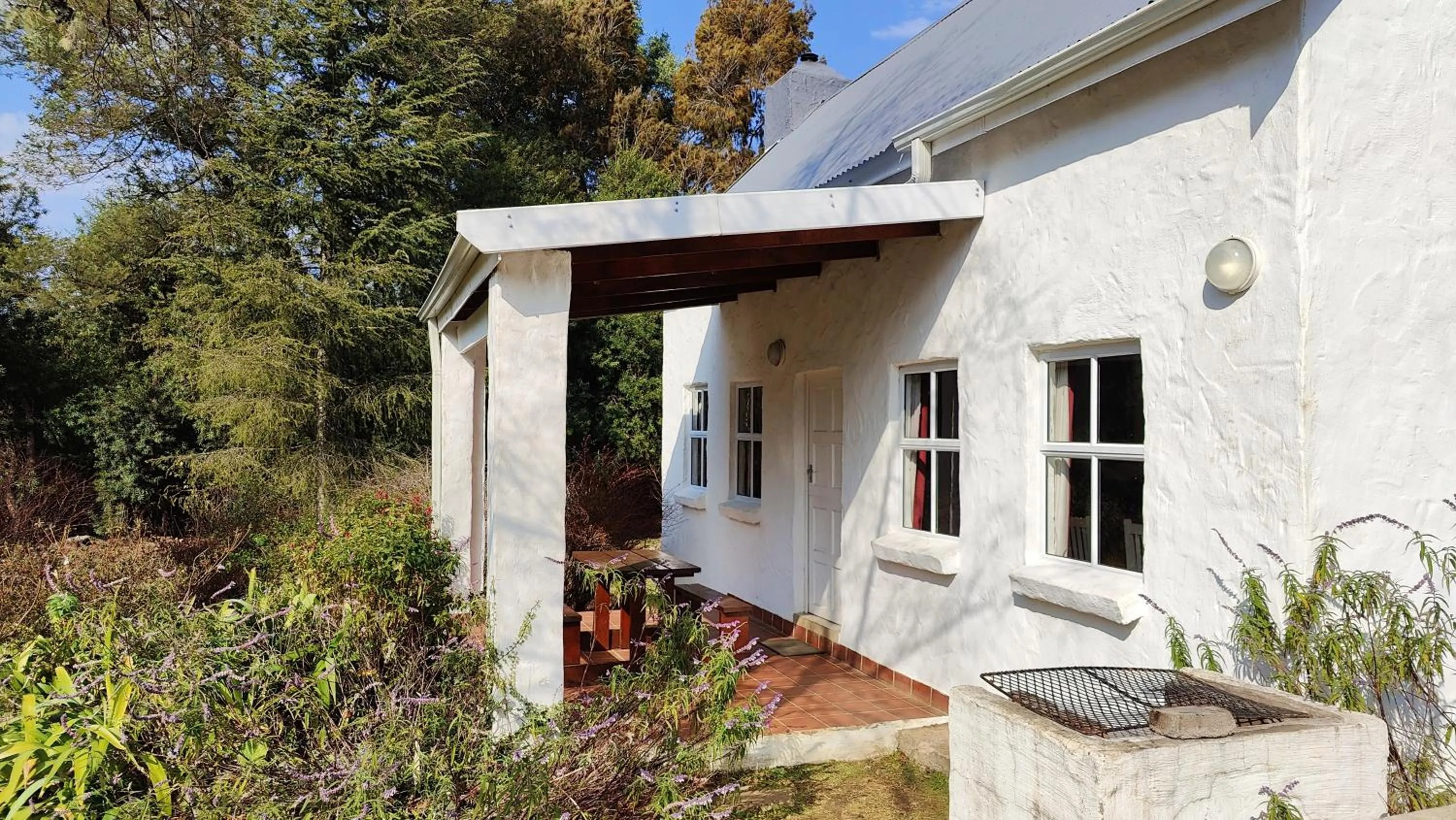 The Edge Mountain Retreat