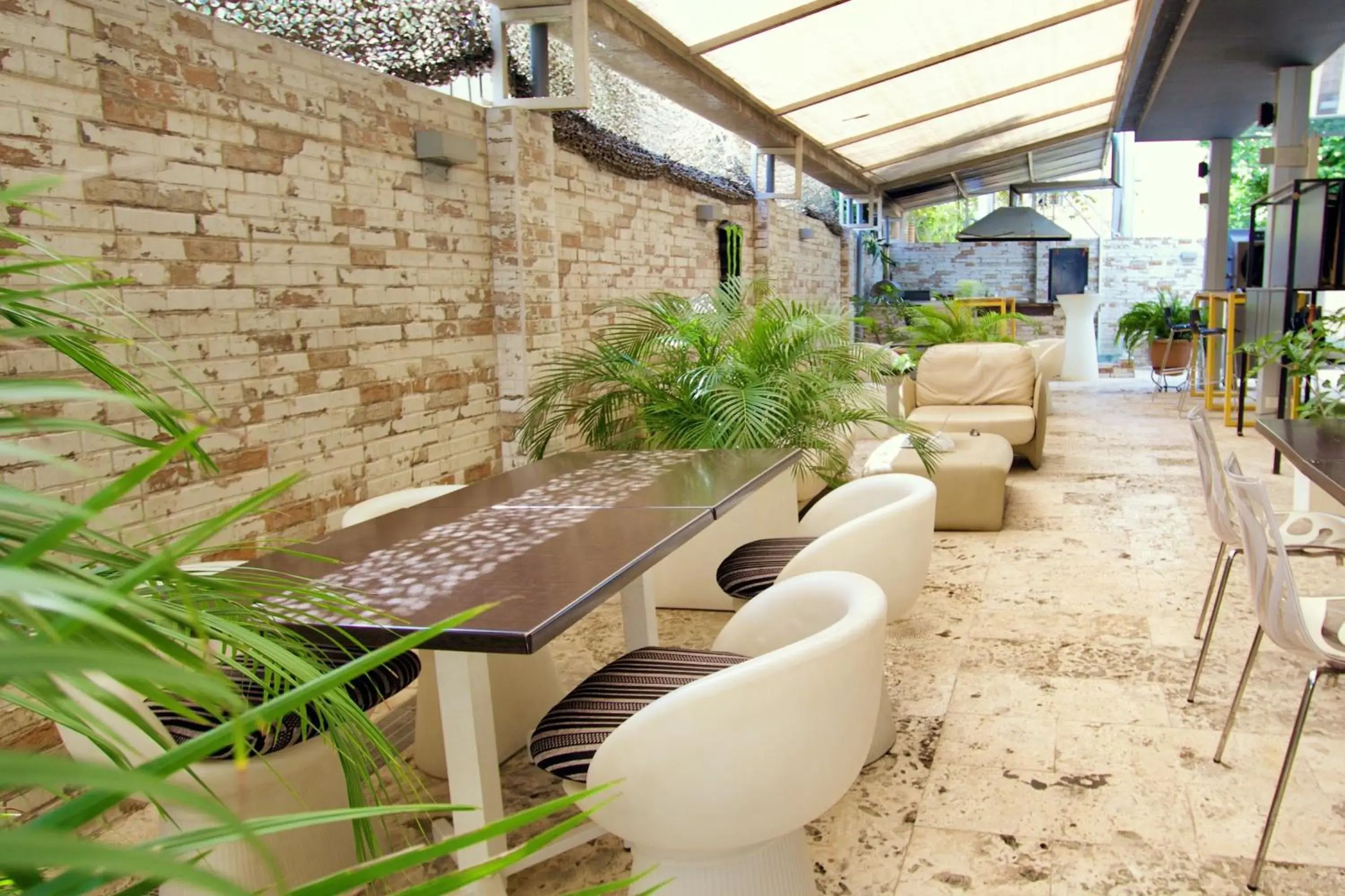 Restaurant/places to eat in SV Chrome Restaurant/places to eat in SV Chrome