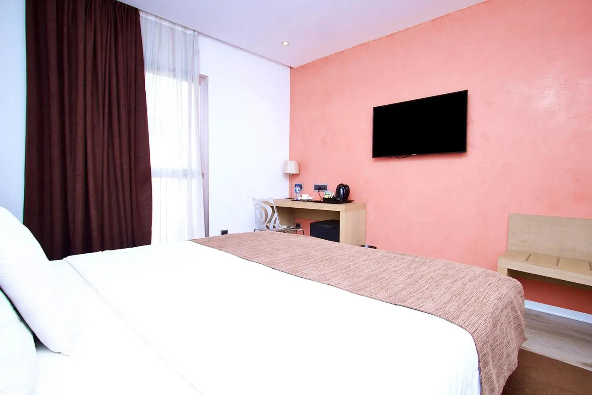 TV and multimedia, Bed in SV Chrome by AJ Boutique Hotel TV and multimedia, Bed in SV Chrome by AJ Boutique Hotel