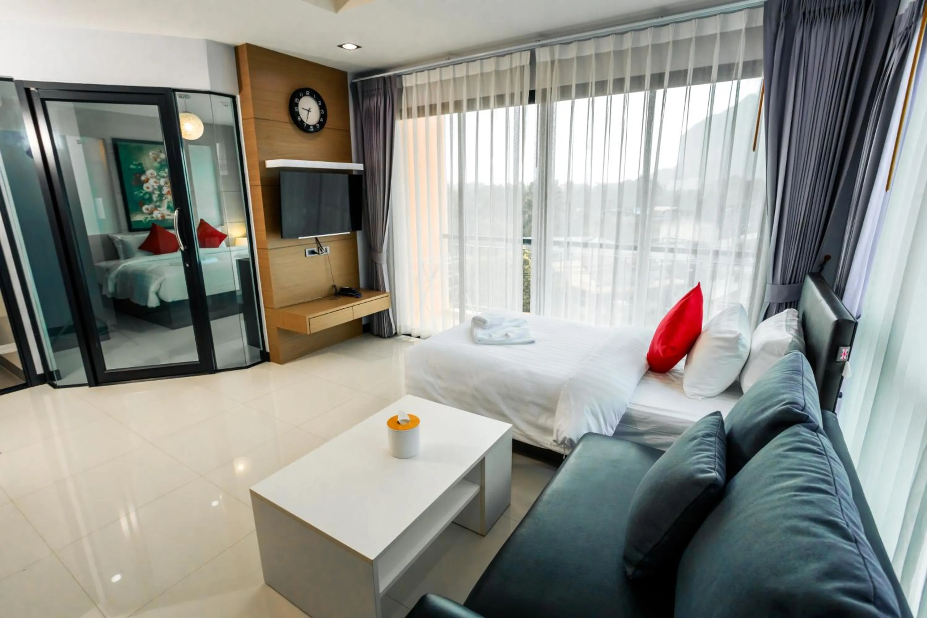 Photo of the whole room, Bed in The Lucky Beach Ao Nang