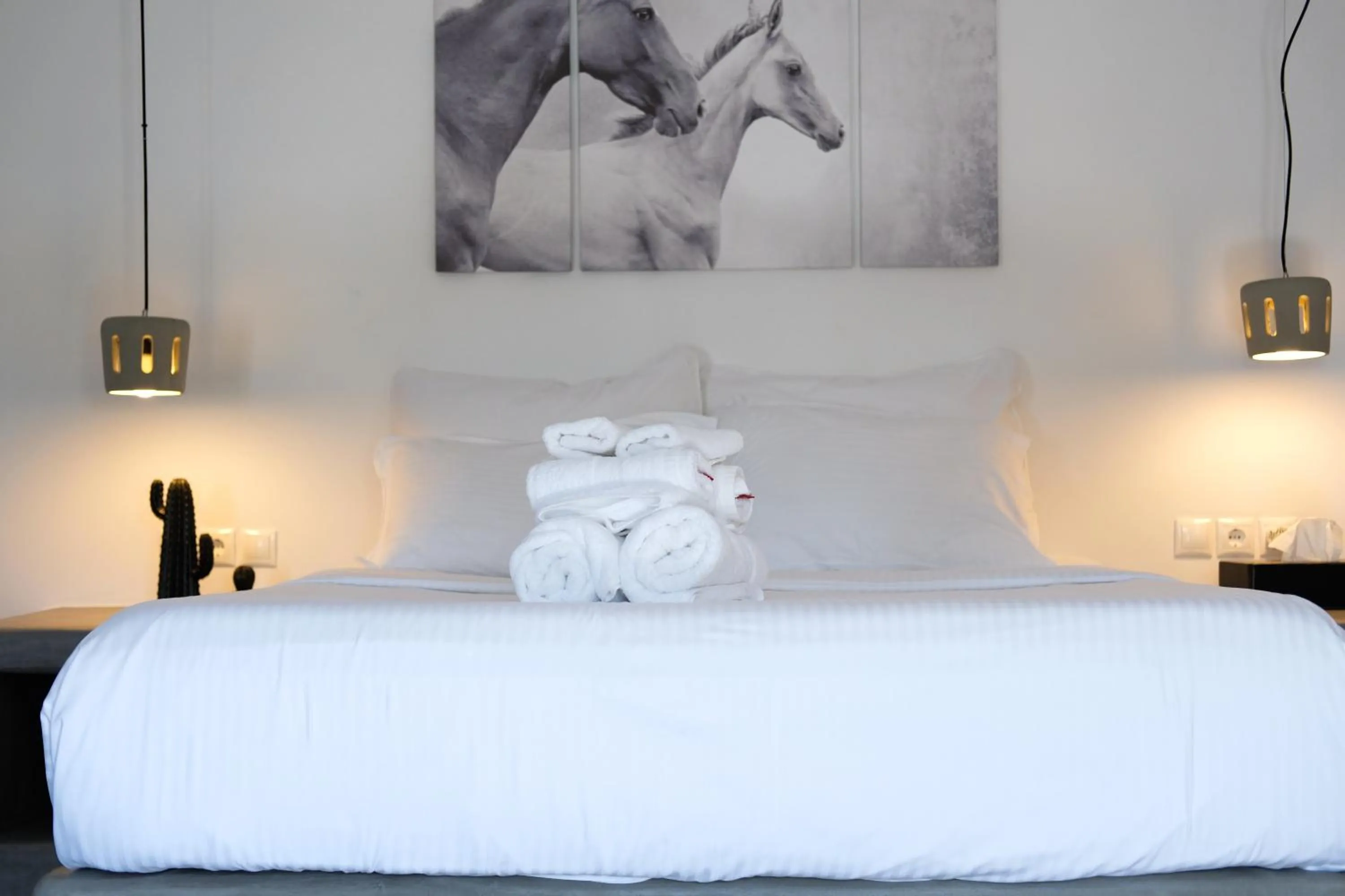 Aletro Cottage Houses