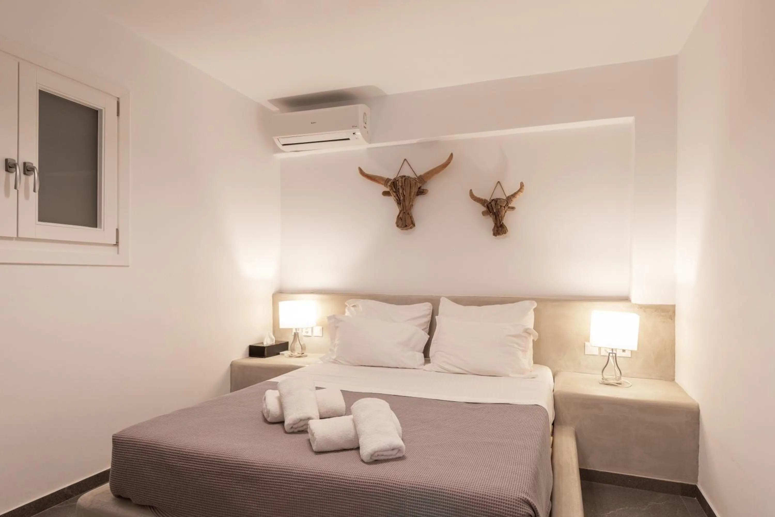 Aletro Cottage Houses