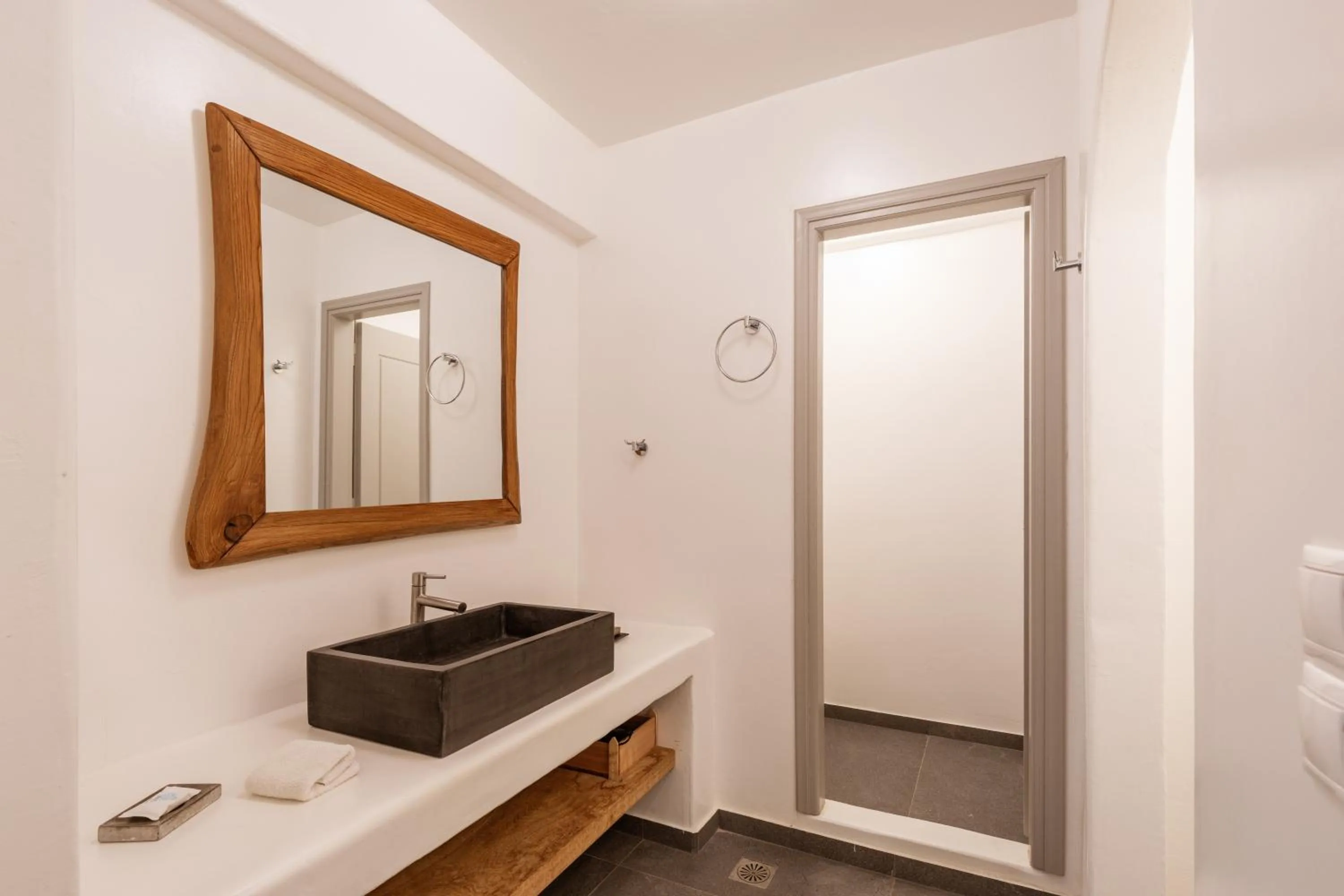 Aletro Cottage Houses