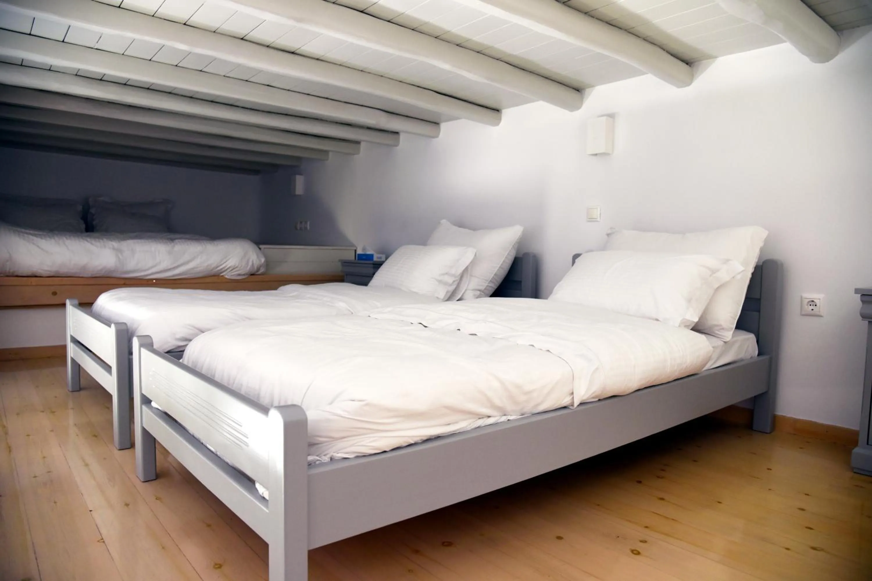 Aletro Cottage Houses