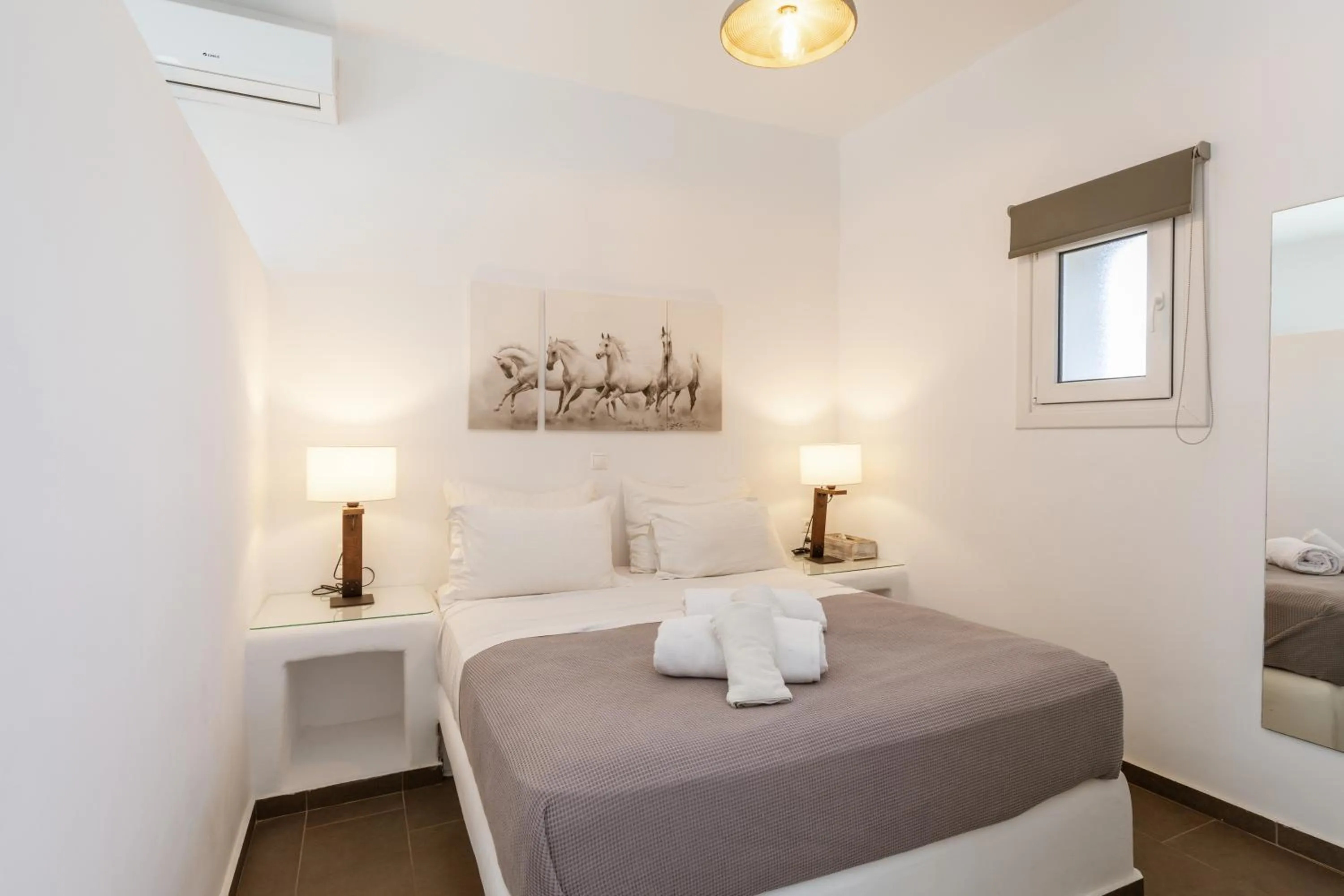 Aletro Cottage Houses