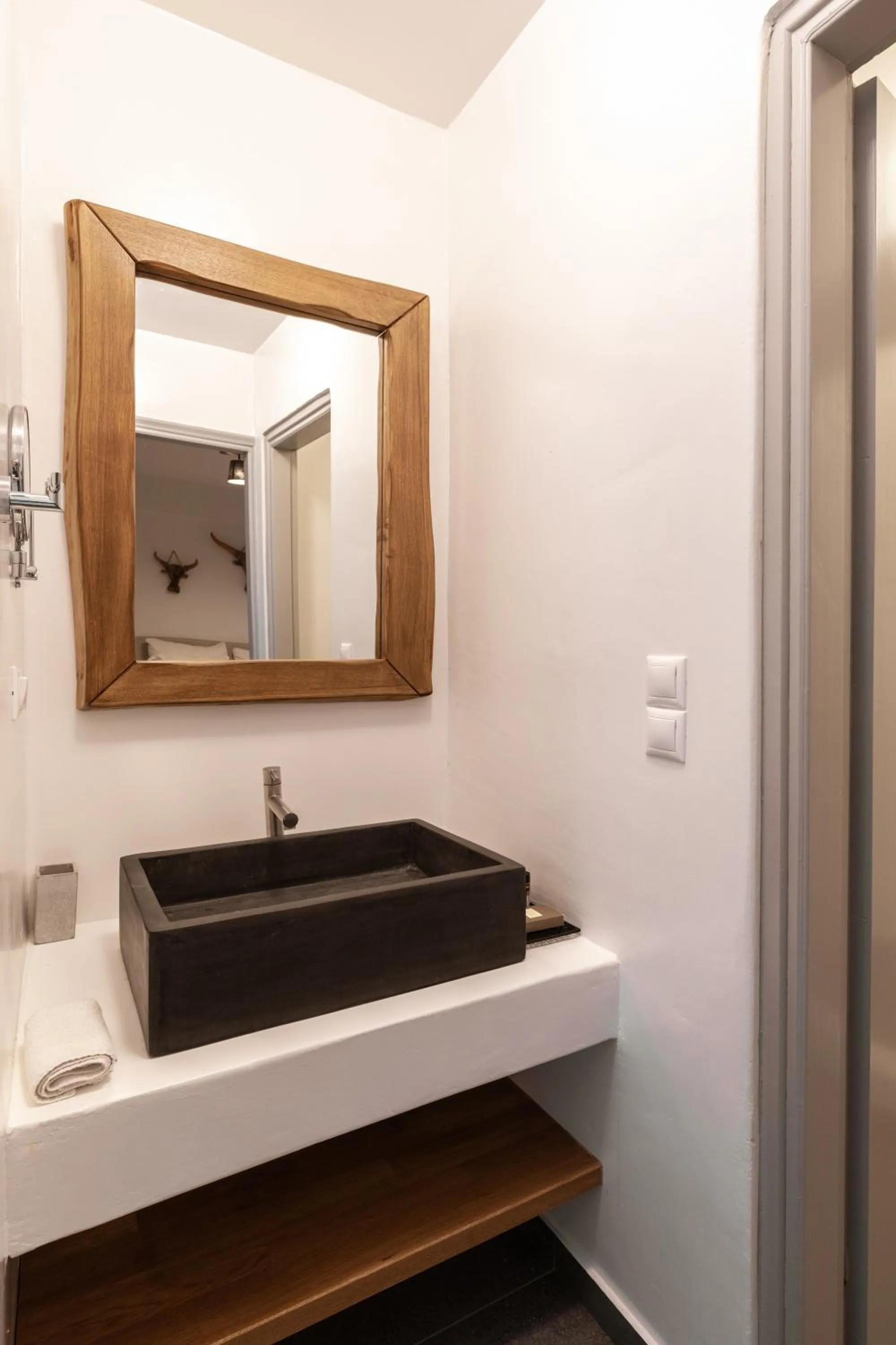 Aletro Cottage Houses