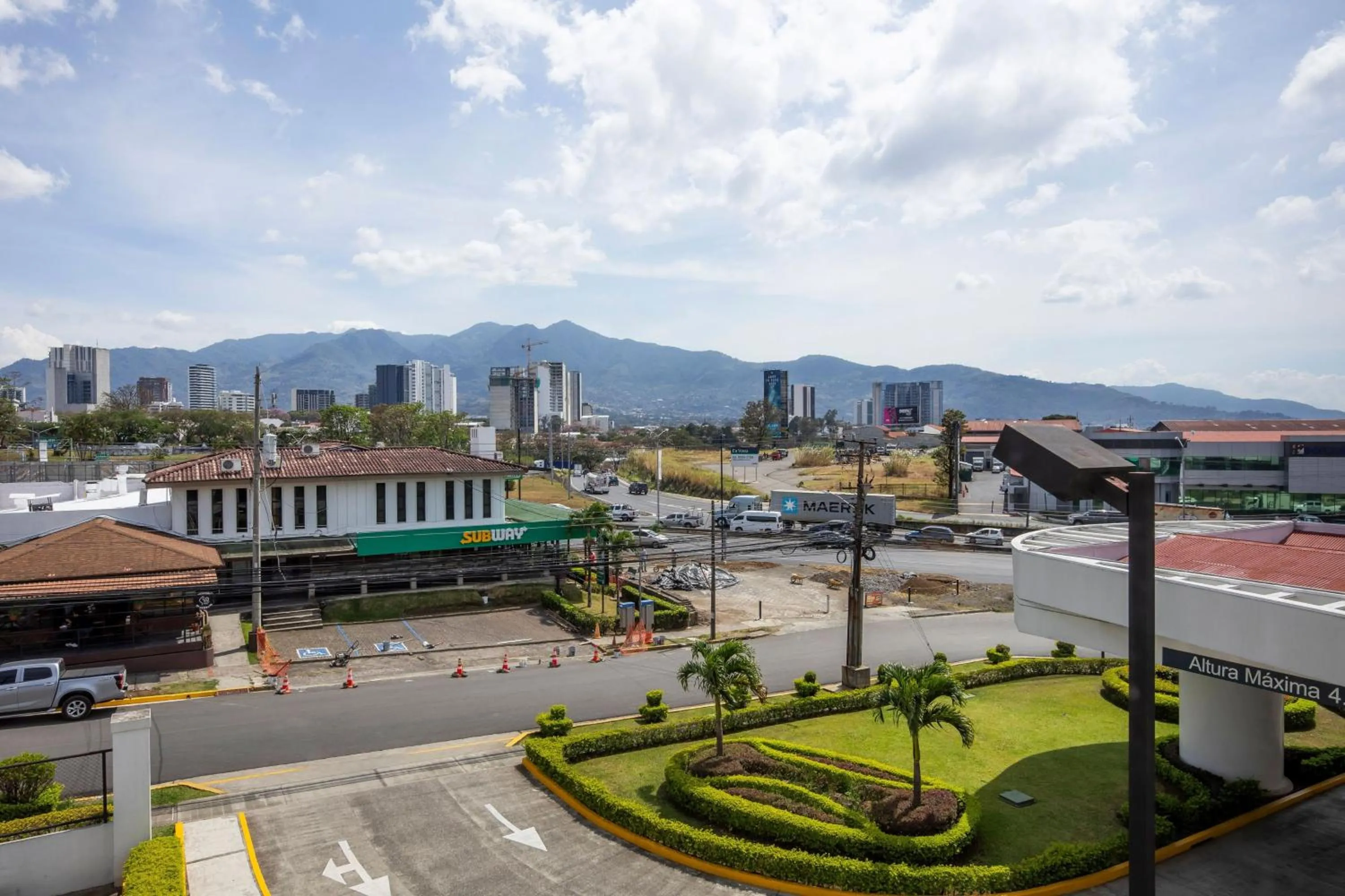 Photo of the whole room in Holiday Inn San Jose La Sabana by IHG