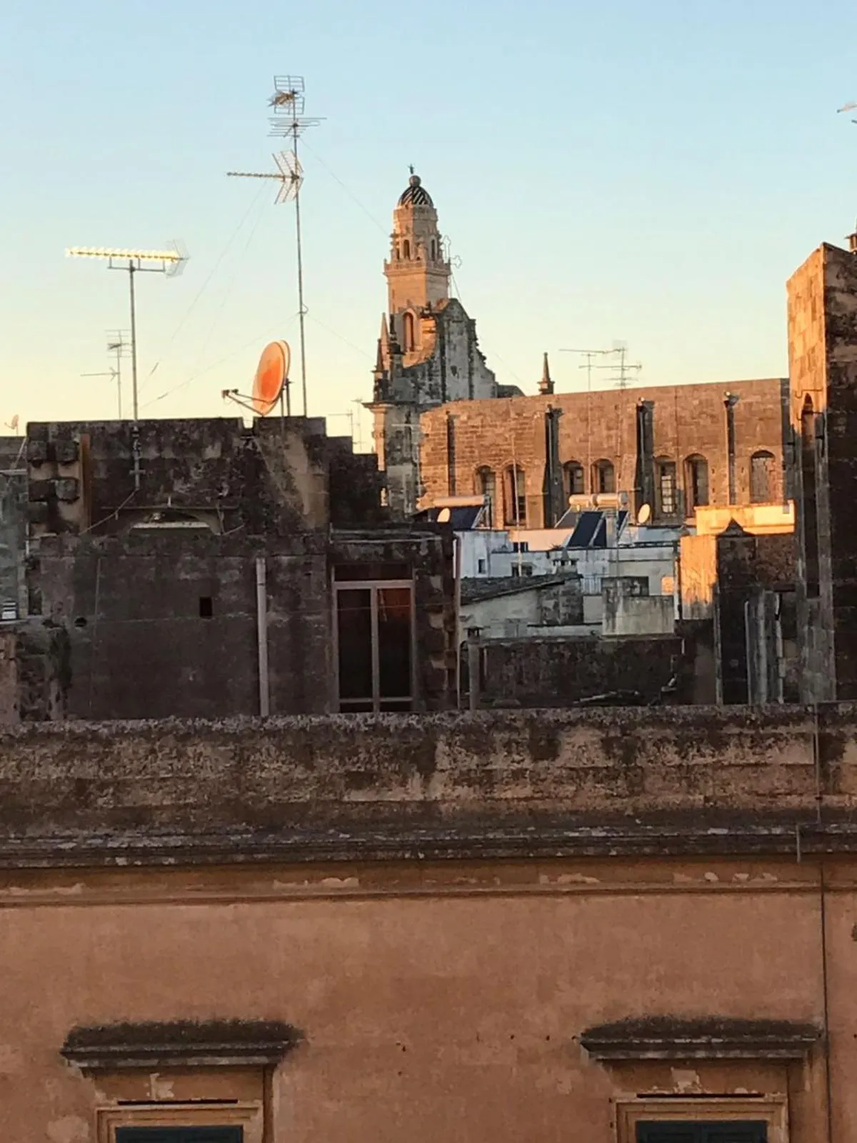 Nearby landmark in Le Caruse