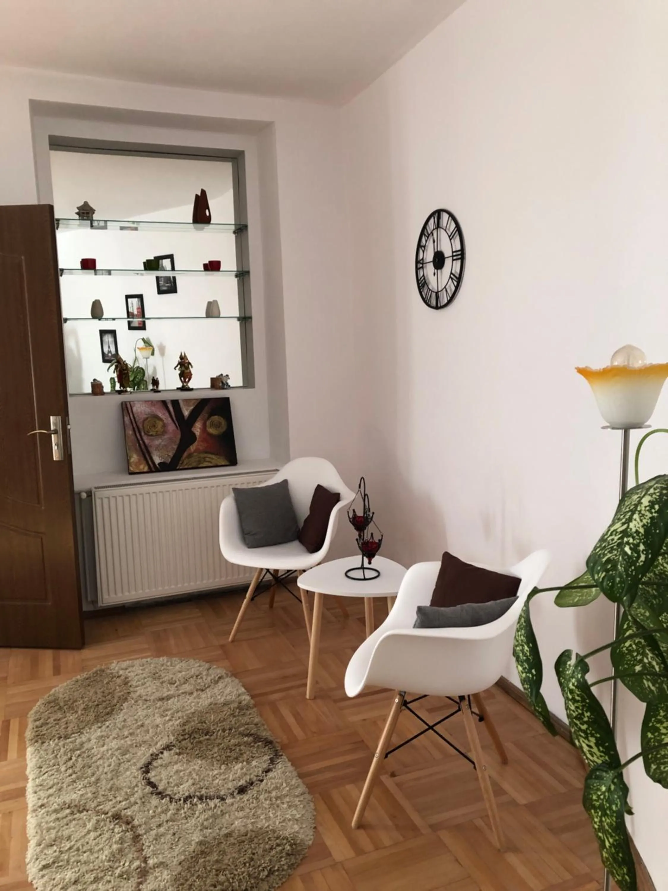 Living room in Xenopol Central