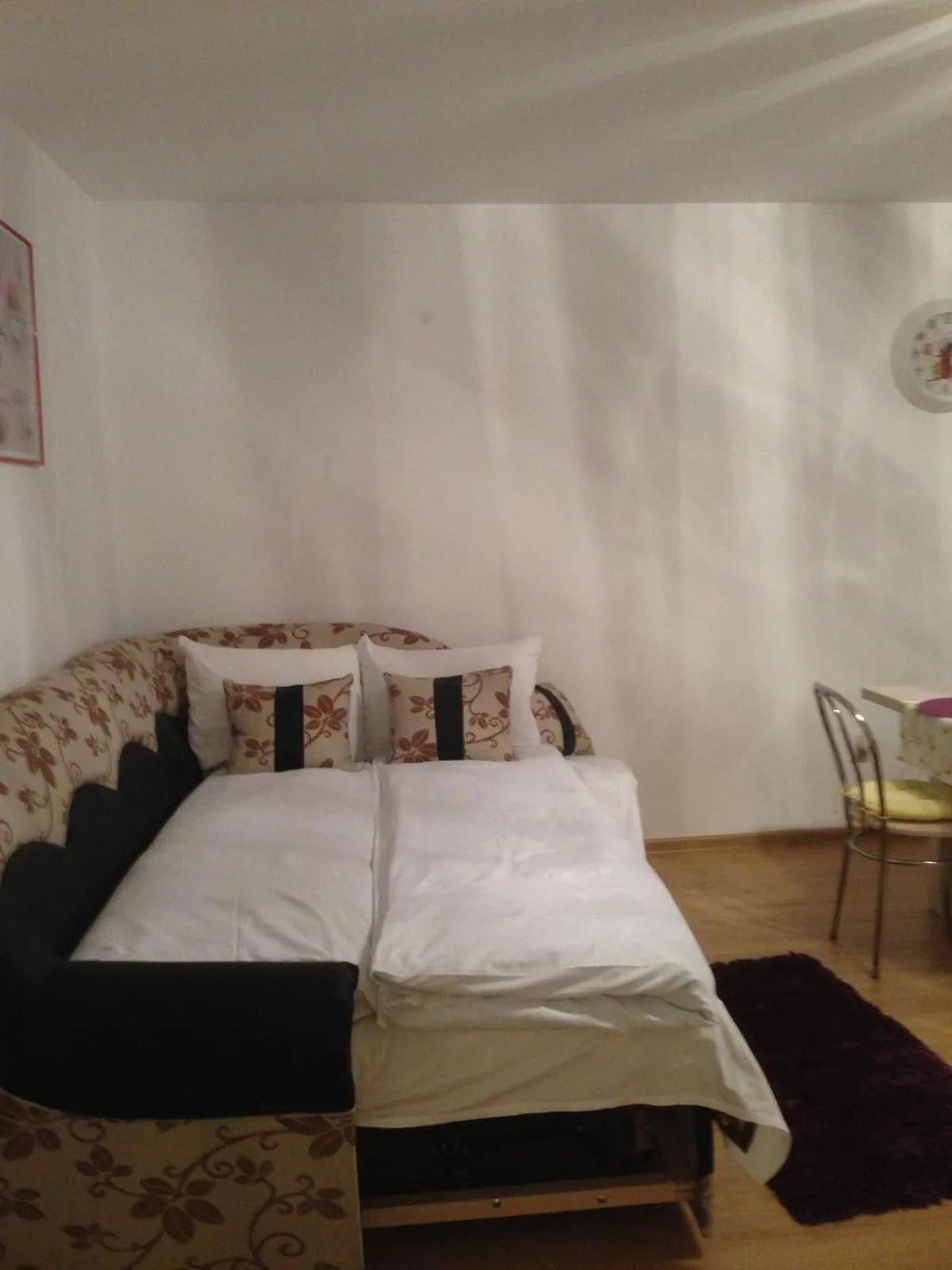 Bed in Xenopol Central