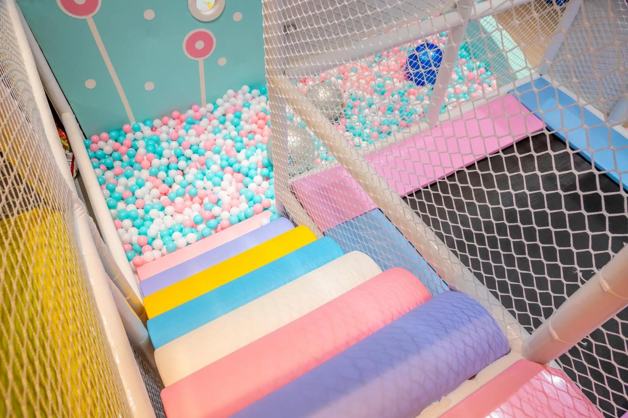 Area and facilities in Crowne Plaza Kunshan by IHG