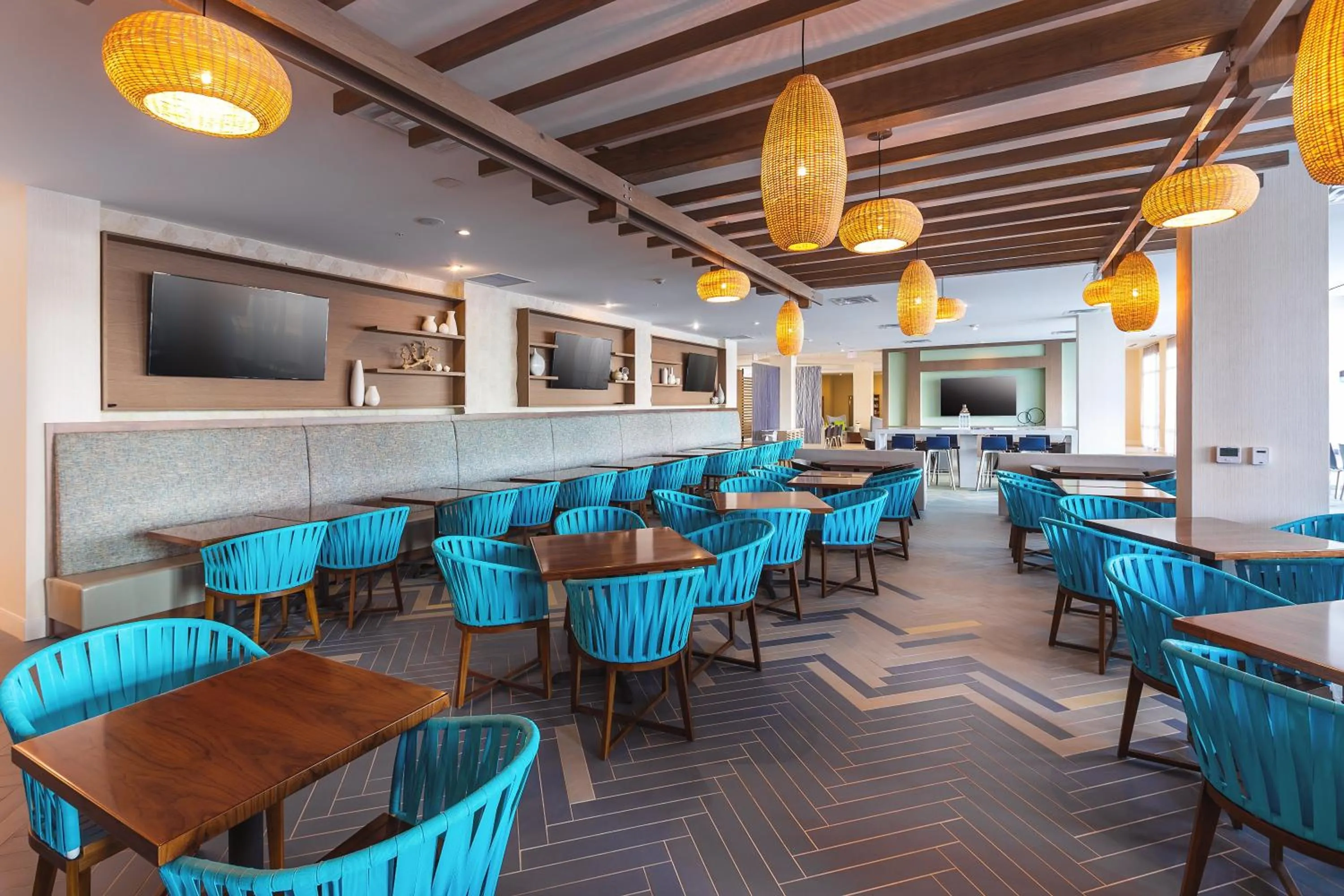 Restaurant/places to eat in Holiday Inn Express & Suites Orlando At SeaWorld by IHG - With Free Shuttle Service to SeaWorld Parks