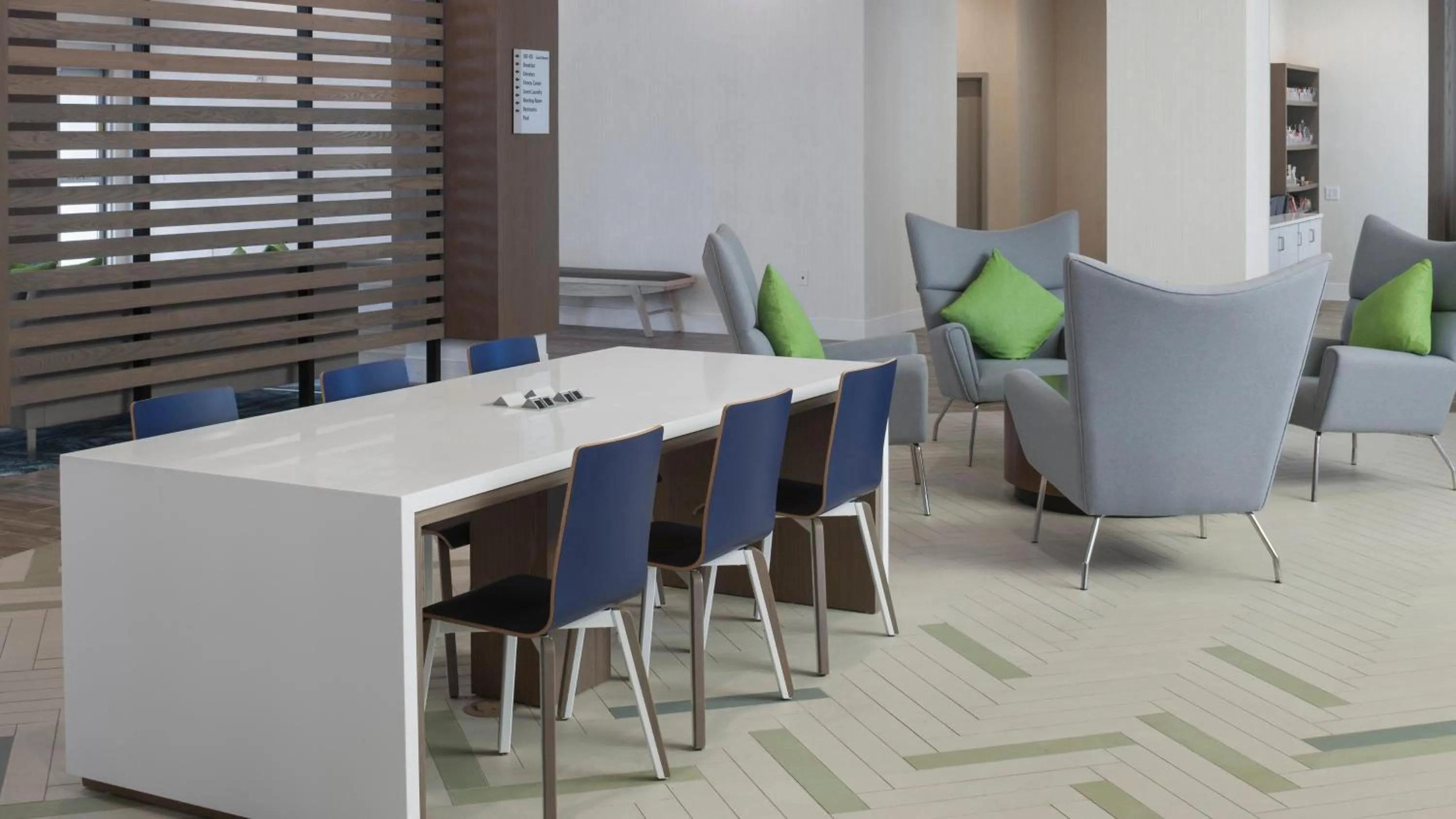 Property building in Holiday Inn Express & Suites Orlando At SeaWorld by IHG - With Free Shuttle Service to SeaWorld Parks