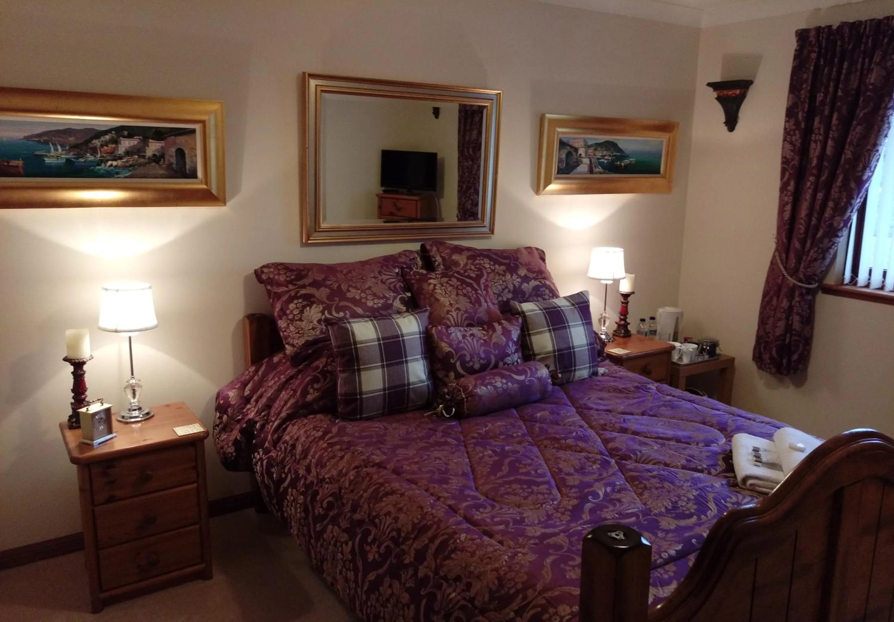 One Strathview B&B