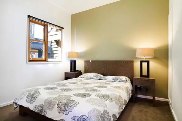 Bedroom, Bed in Triggerplant 2