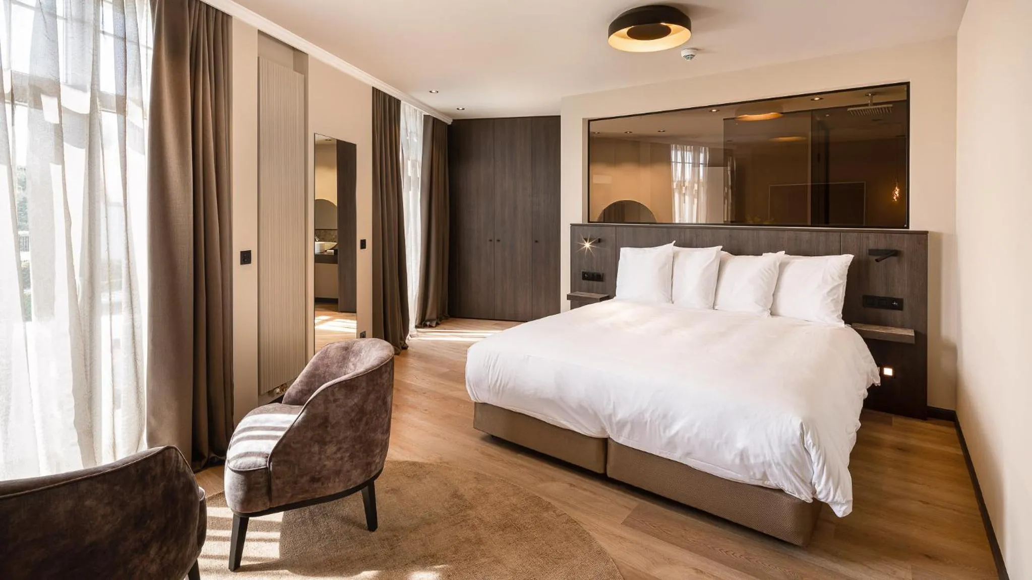 Bed in Hotel Britannia