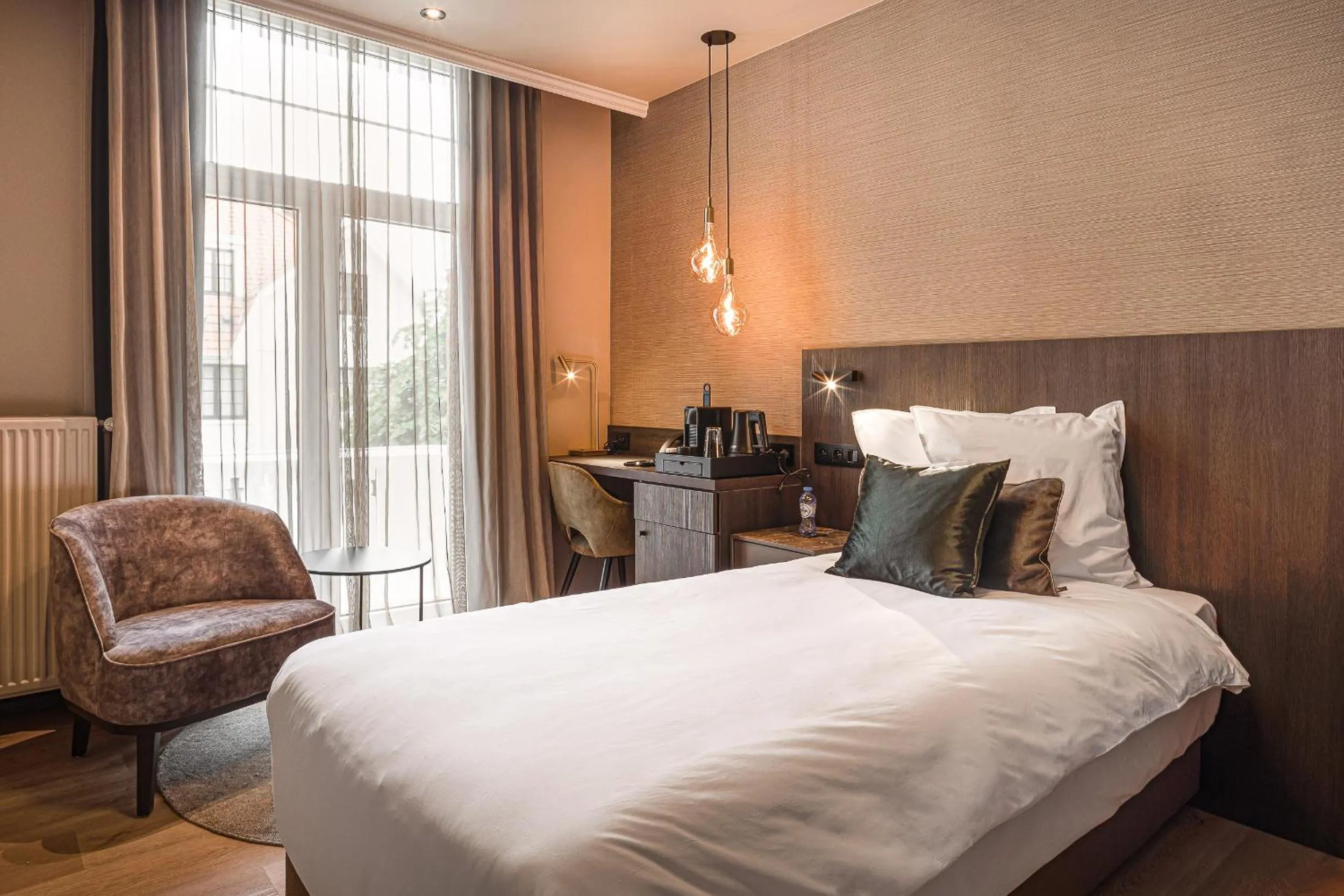 Bed in Hotel Britannia