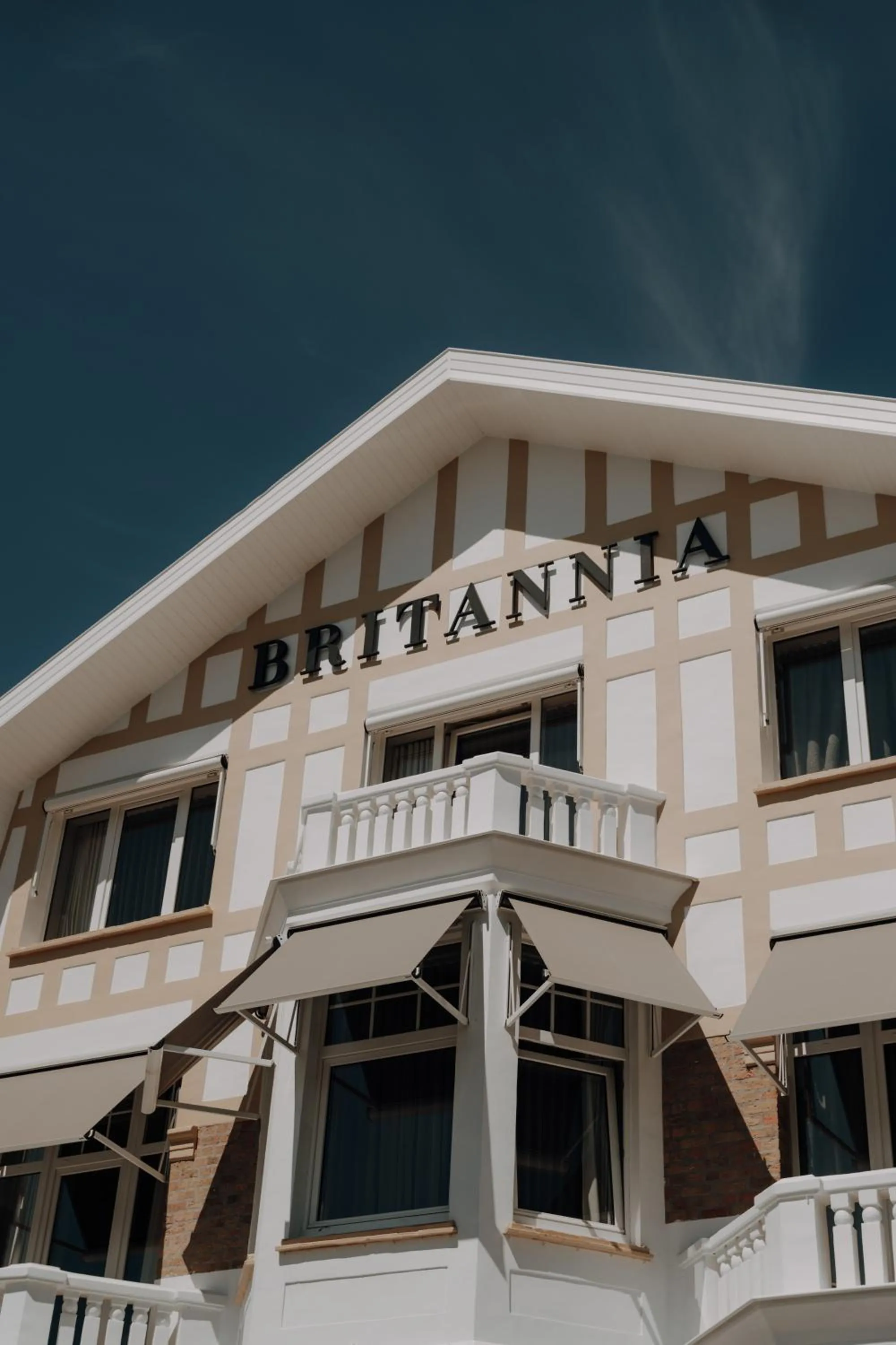 Property building in Hotel Britannia