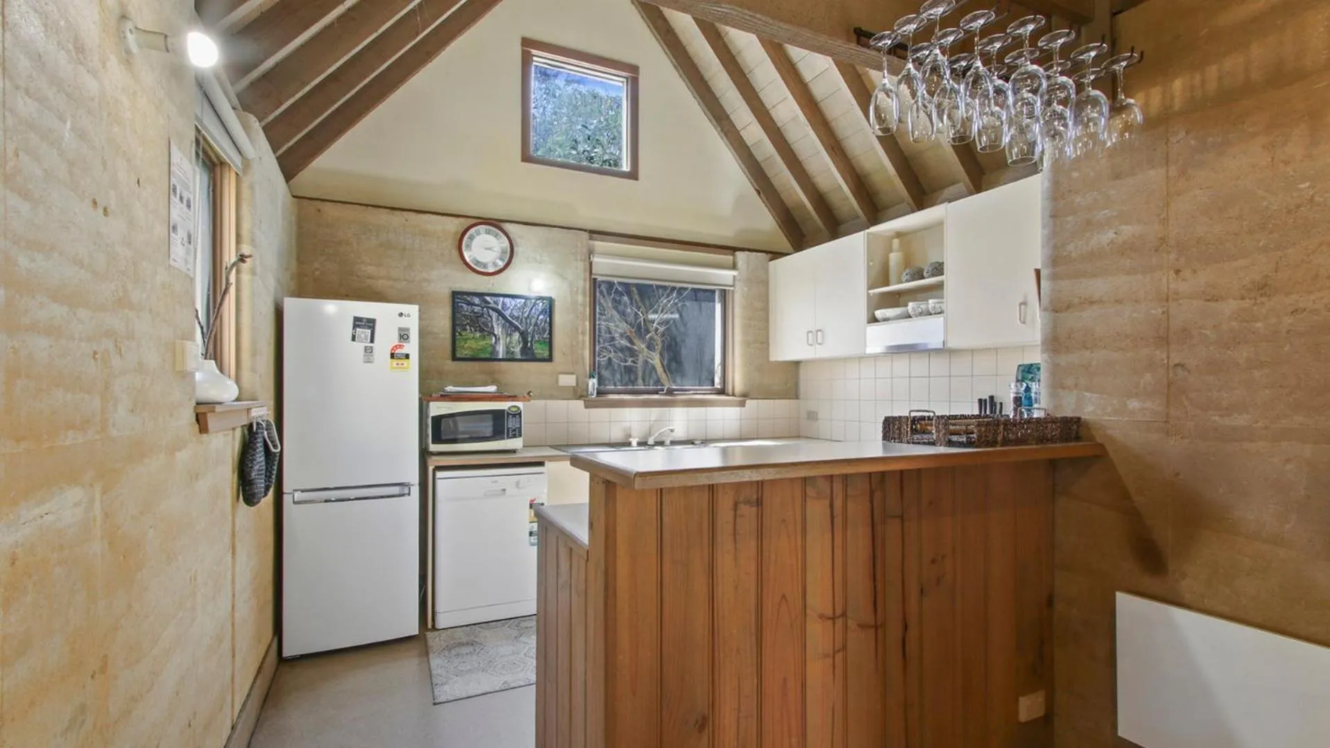Kitchen or kitchenette in Bidgee Widgee