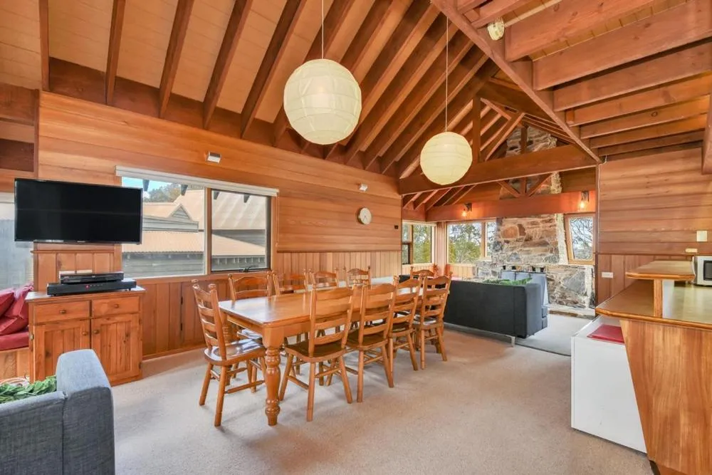 Dining area in Snowgoose