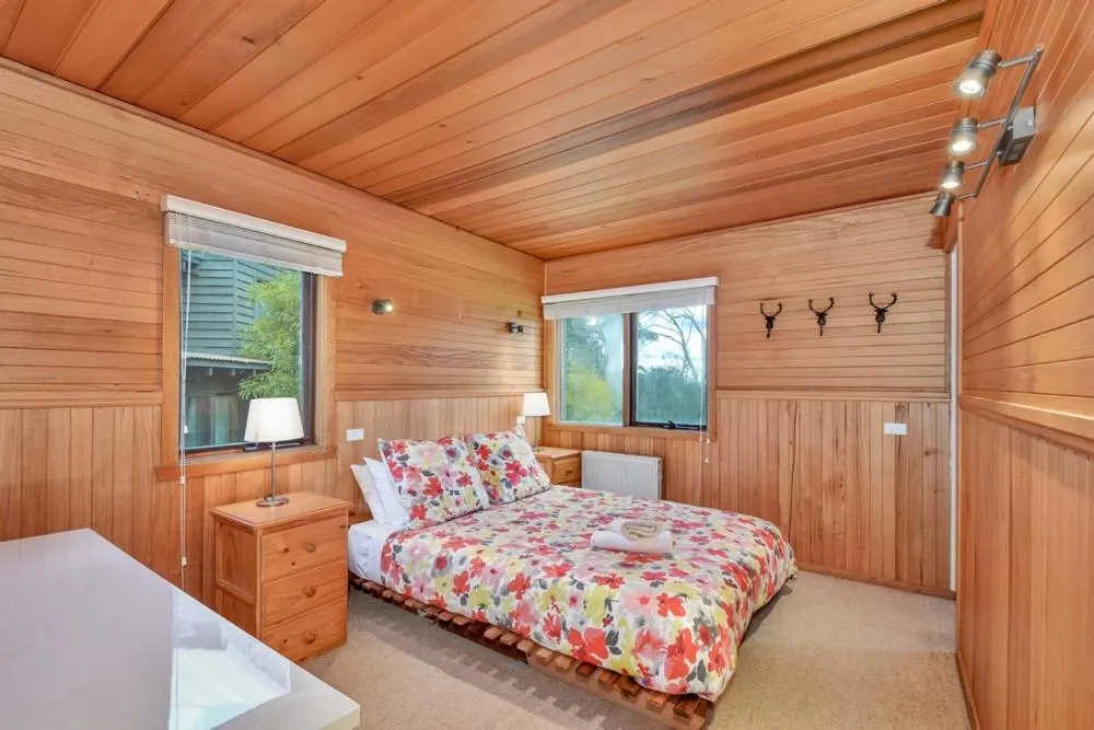 Bed in Snowgoose