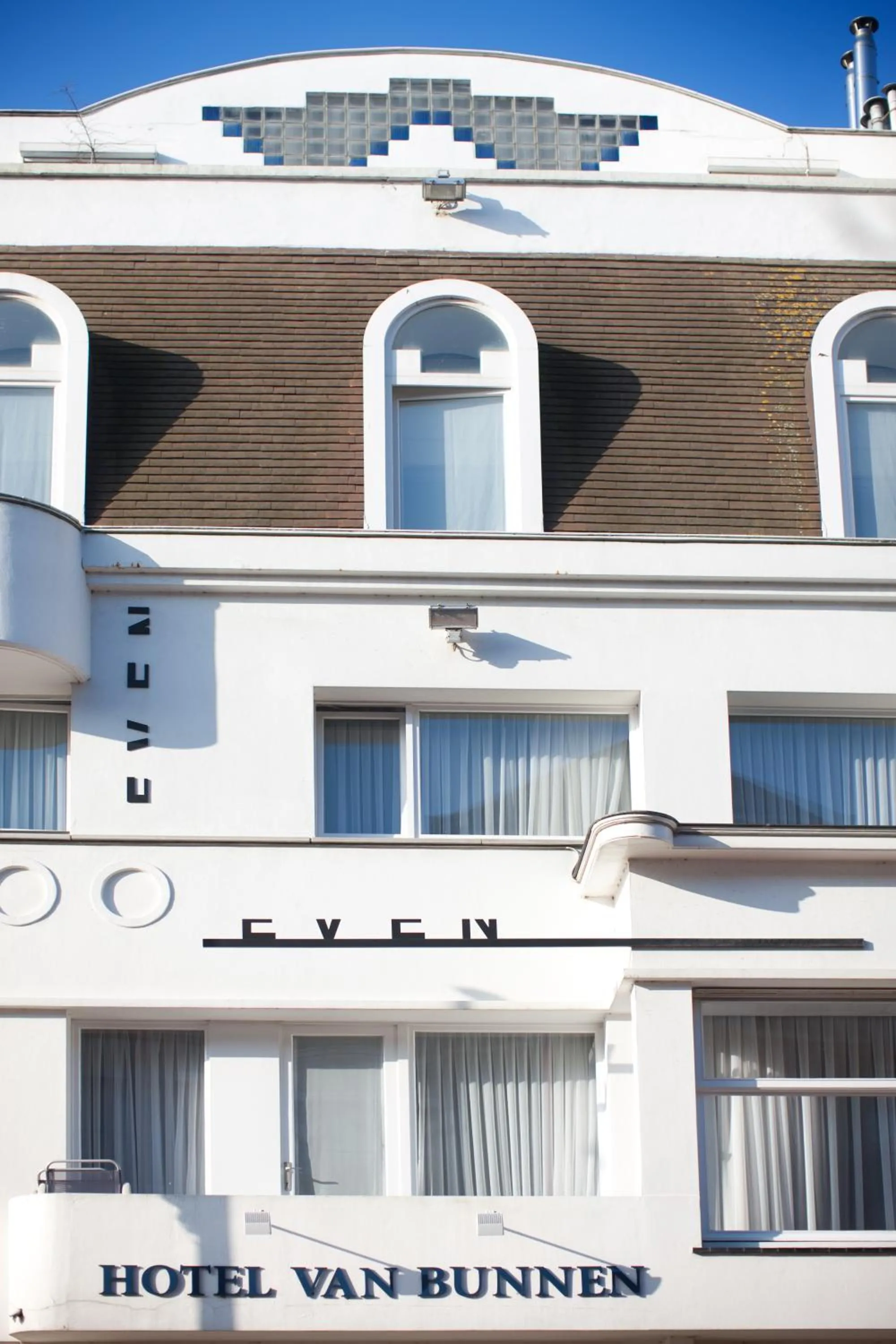 Facade/entrance in Hotel Van Bunnen
