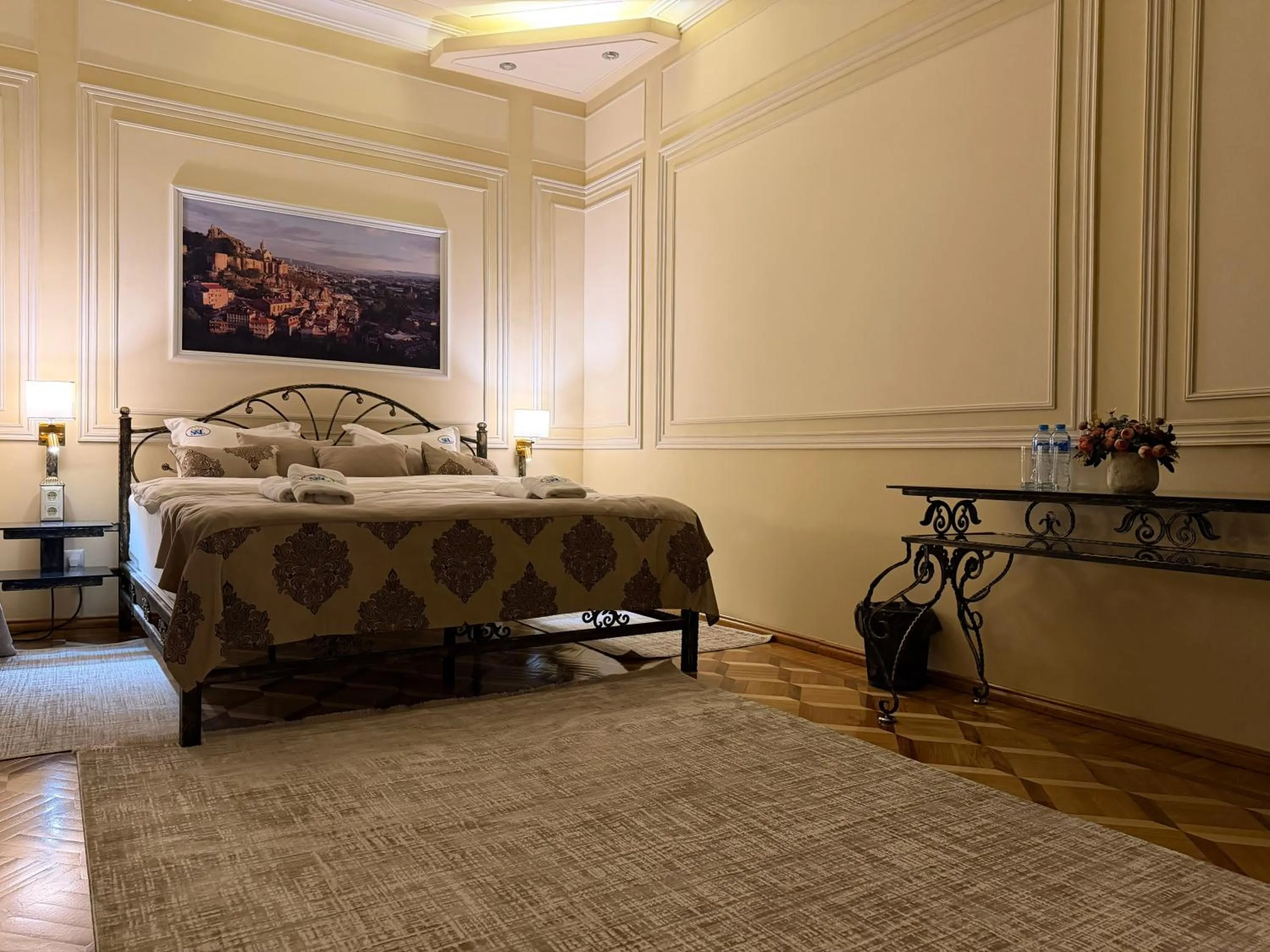 Bedroom, Bed in S&L Boutique Hotel