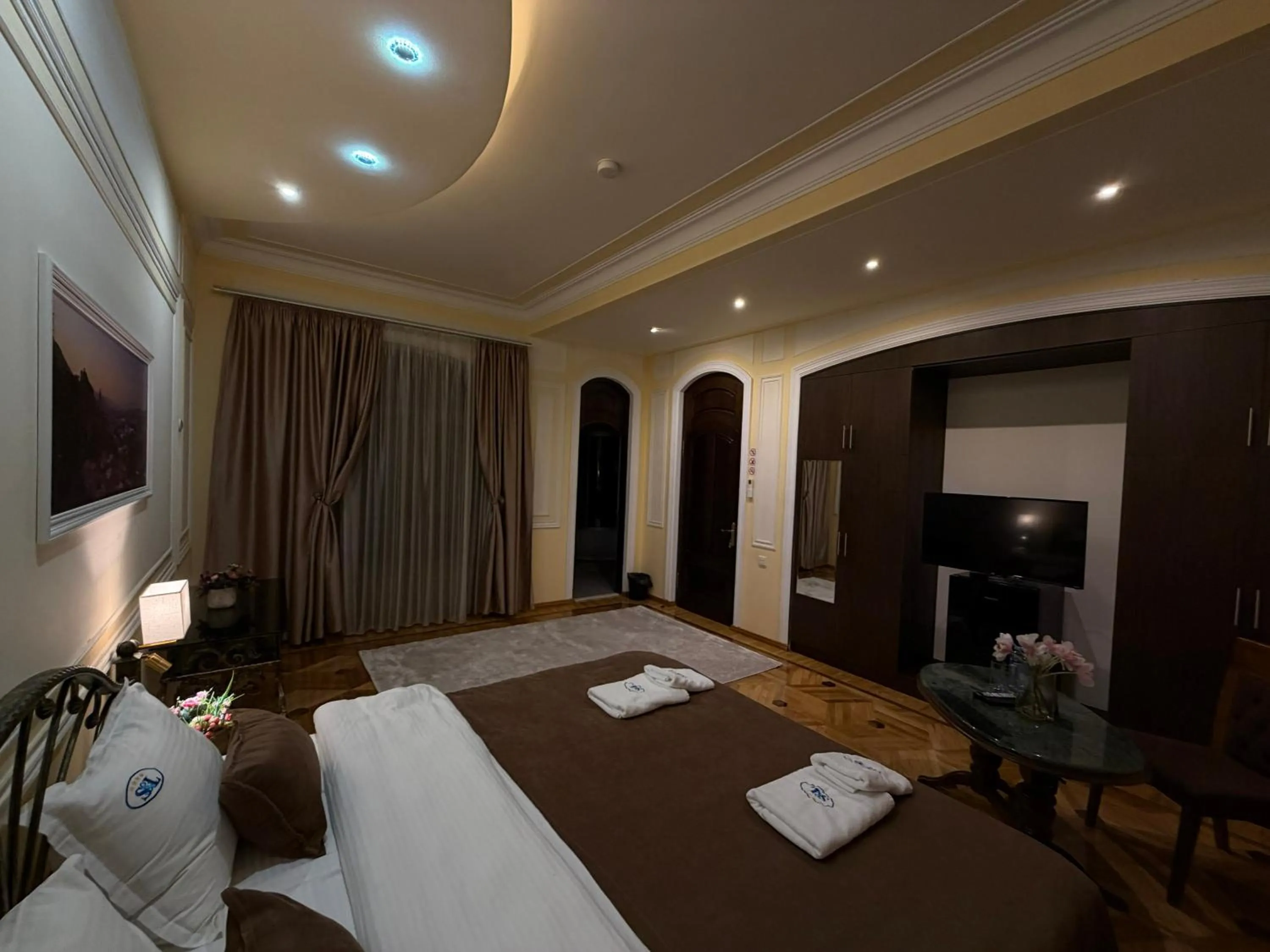 Bedroom, Bed in S&L Boutique Hotel