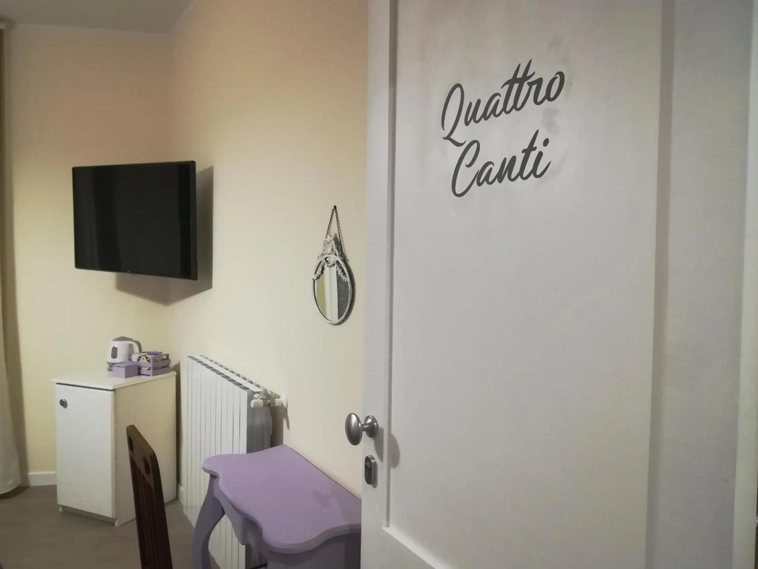 TV and multimedia in Persiane al Cassaro