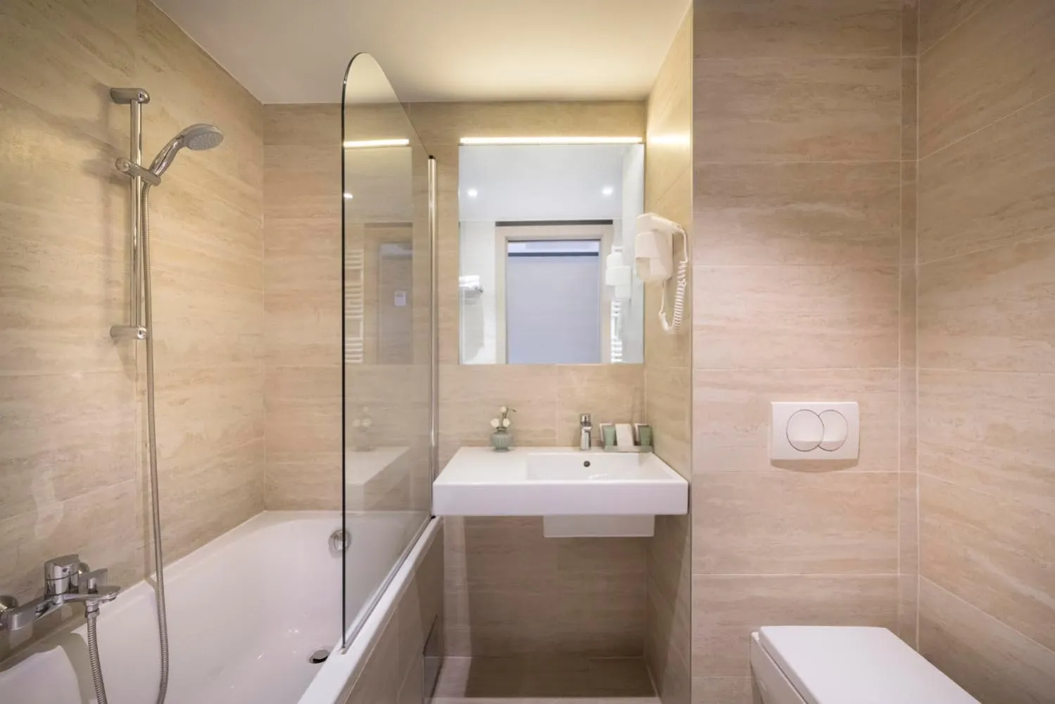 Shower in Aminess Younique Liburna Hotel