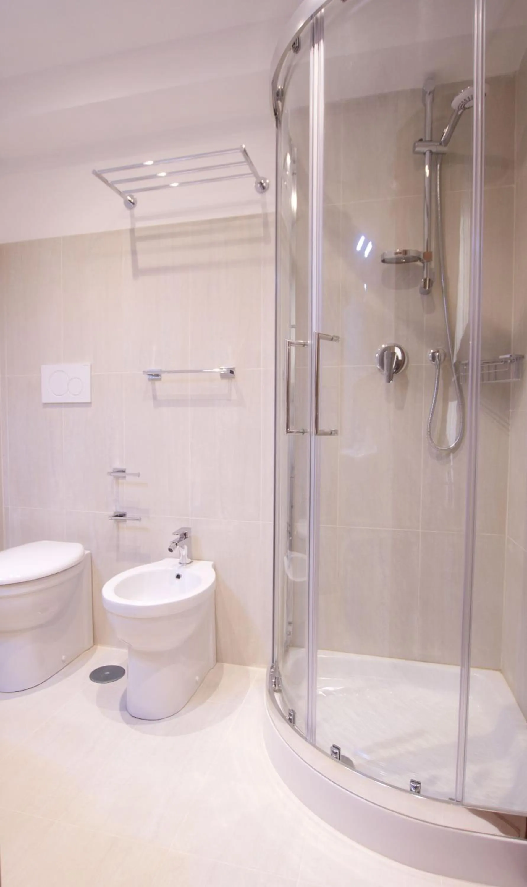 Bathroom in Guesthouse Borromeo Roma