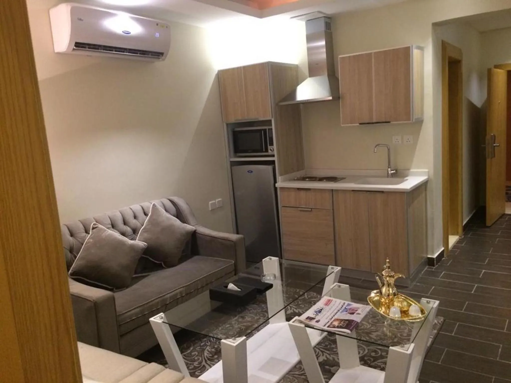 Kitchen or kitchenette in Al Muahidb Residence Al Takhasossi 4