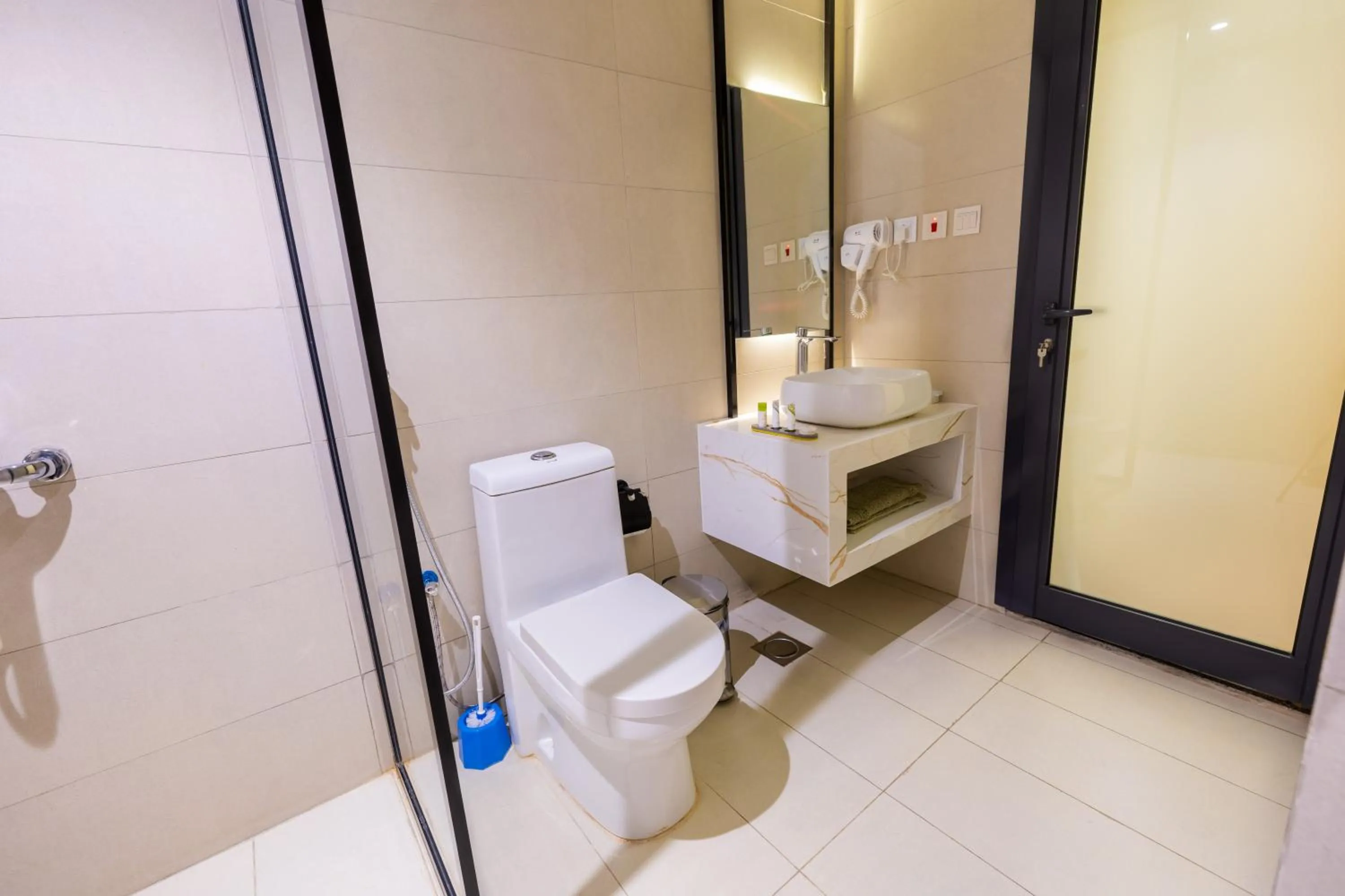 Al Muahidb Residence Al Takhasossi 4